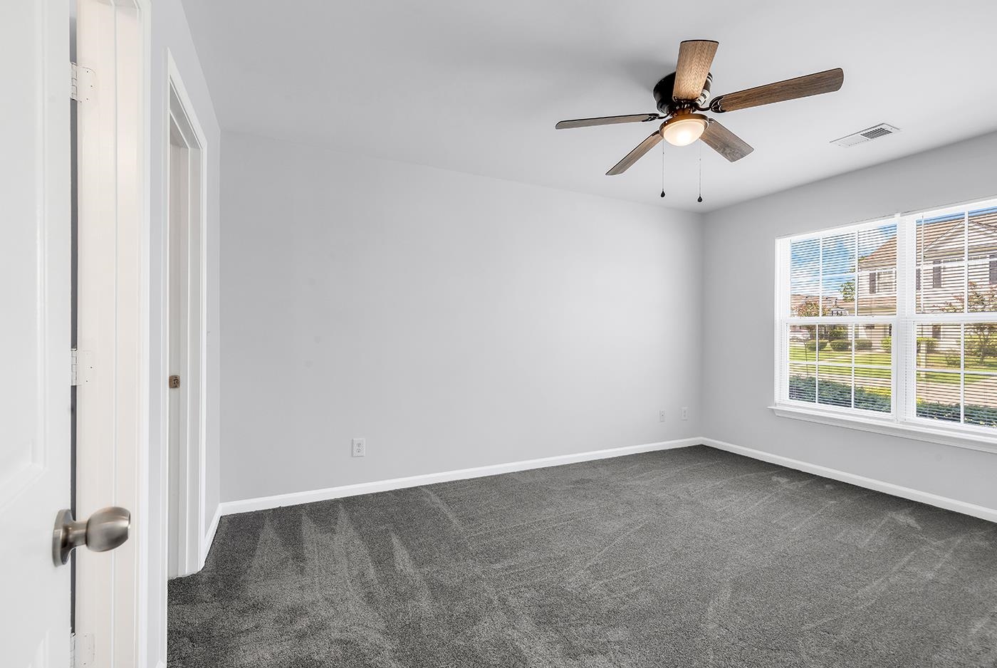 1068 Harvester Circle Property Photo 16