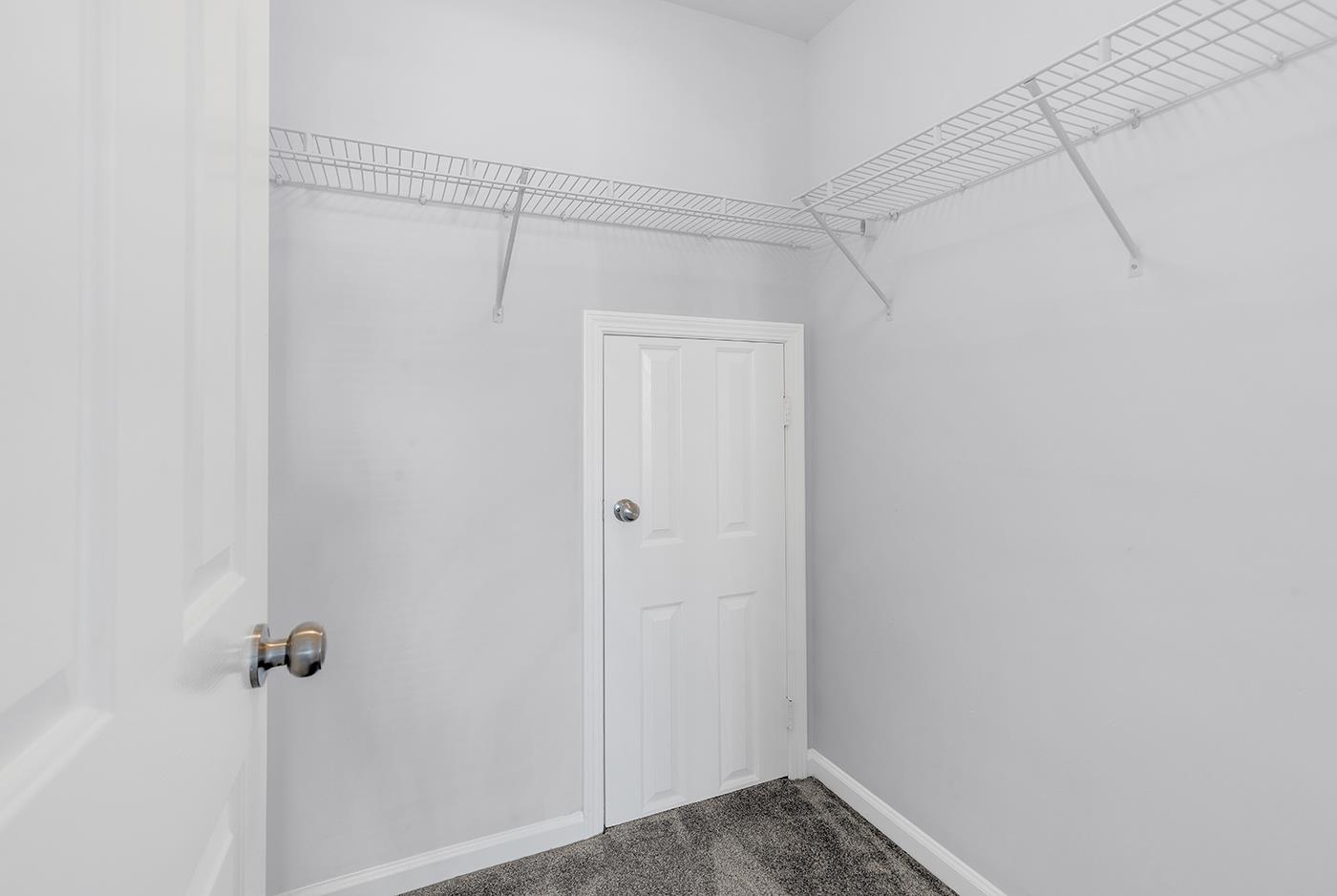 1068 Harvester Circle Property Photo 19