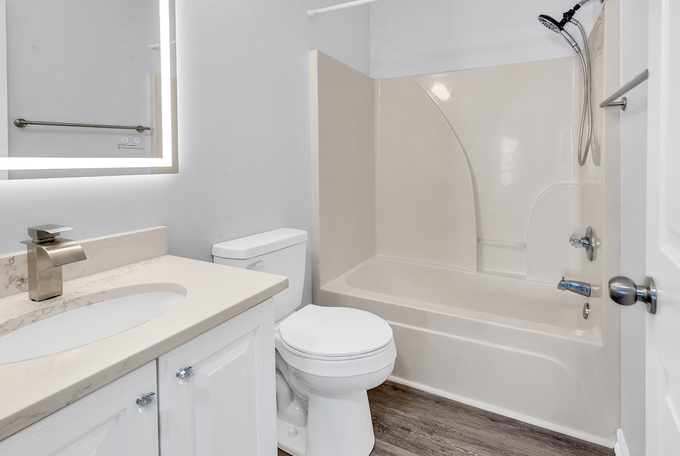 1068 Harvester Circle Property Photo 39