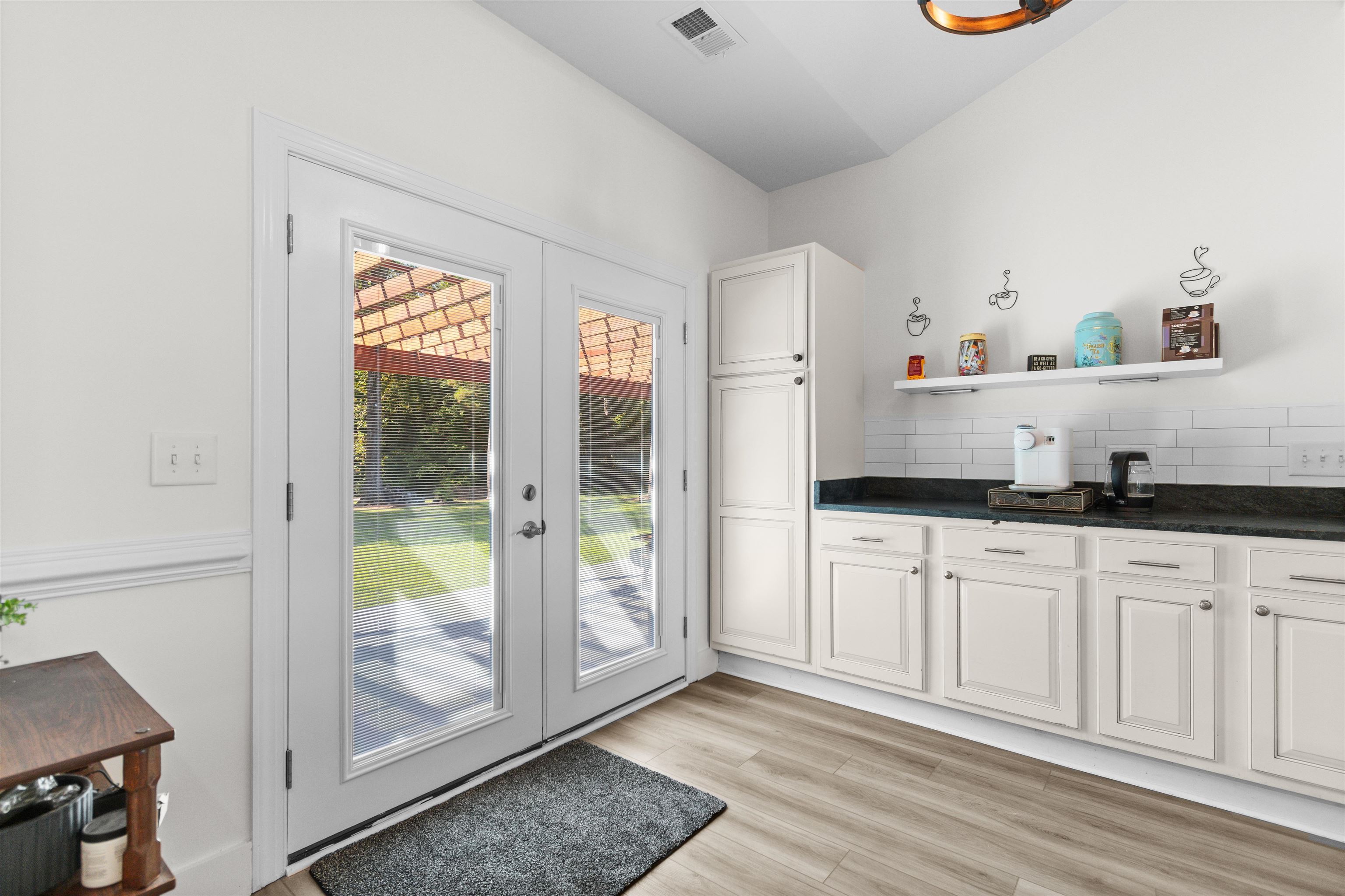 125 Ole Nobleman Ct. Property Photo 12