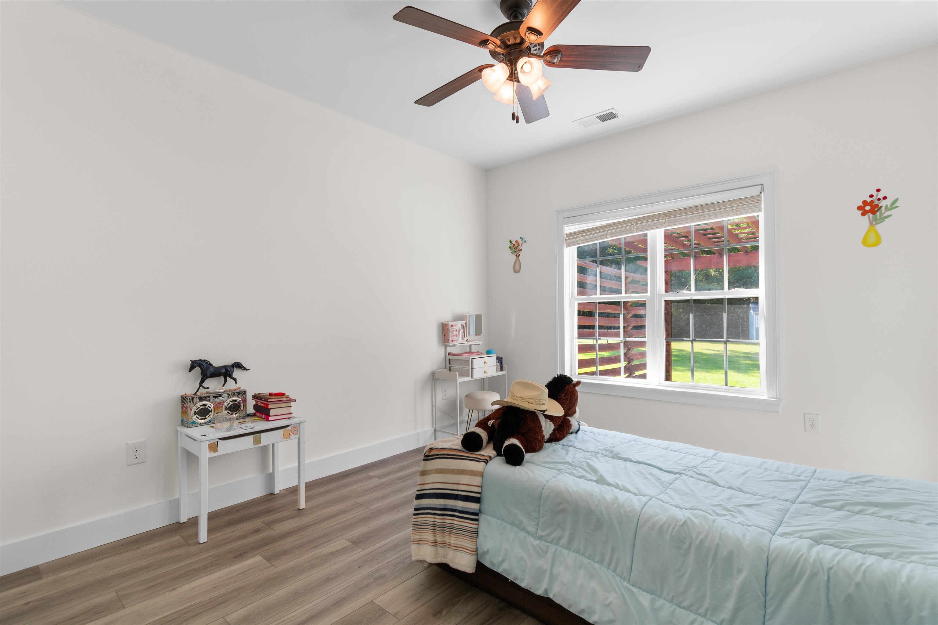 125 Ole Nobleman Ct. Property Photo 27