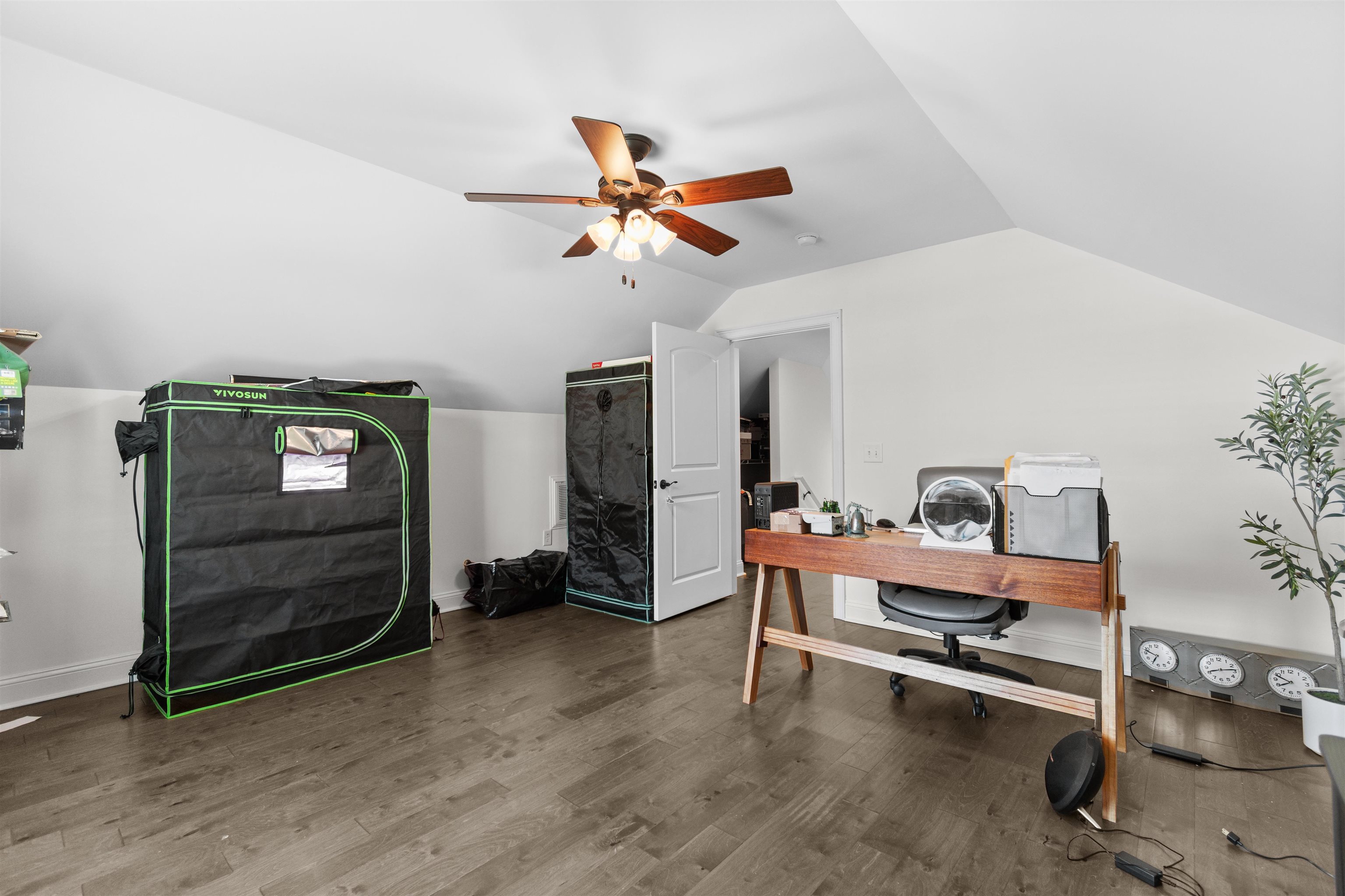 125 Ole Nobleman Ct. Property Photo 30