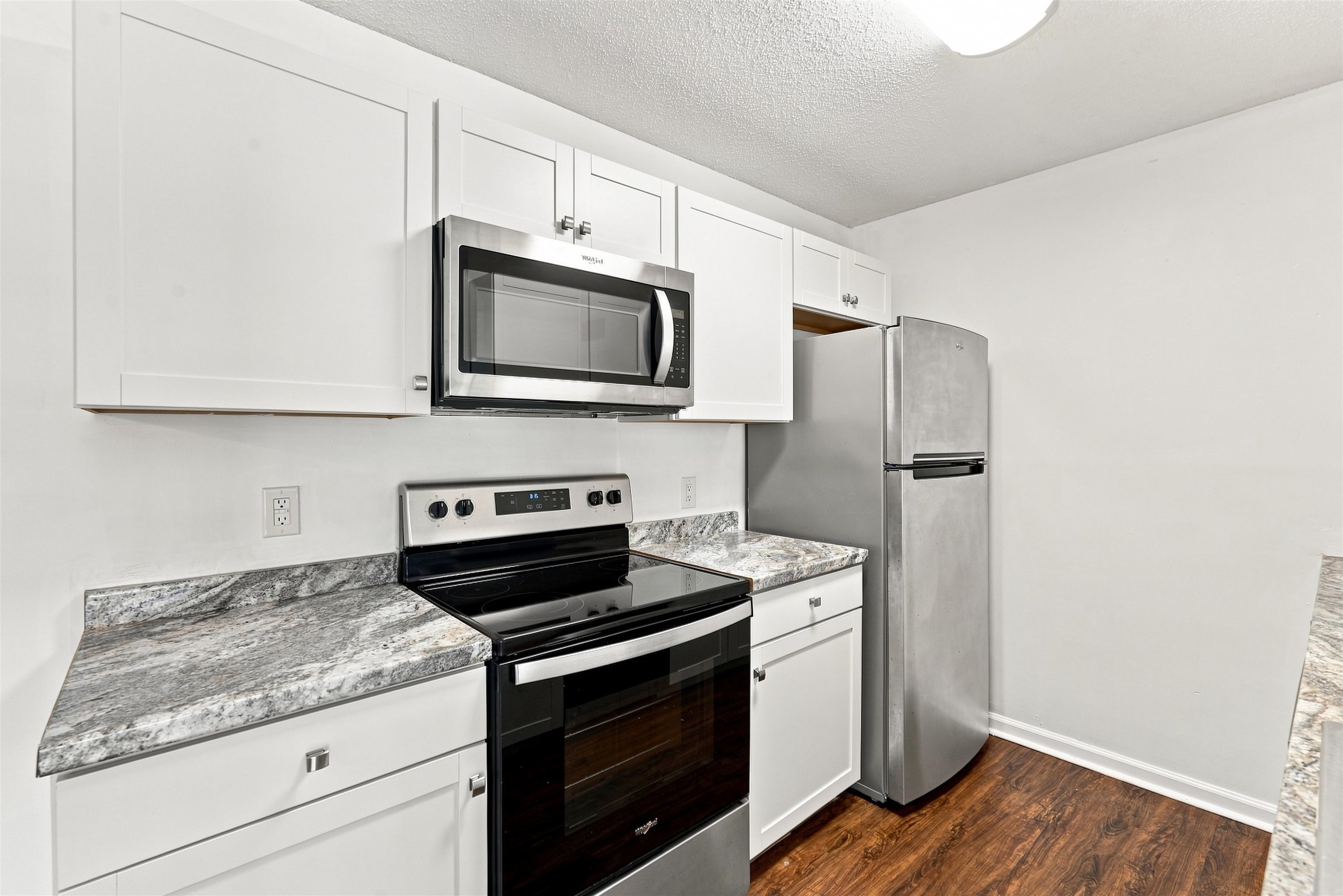 8725 Chandler Dr. Property Photo 19