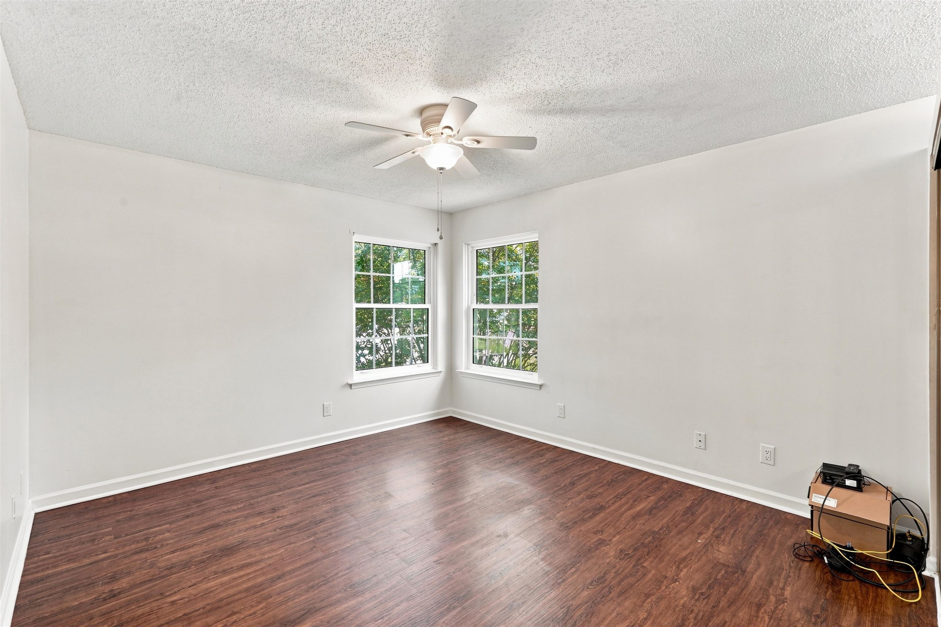 8725 Chandler Dr. Property Photo 27
