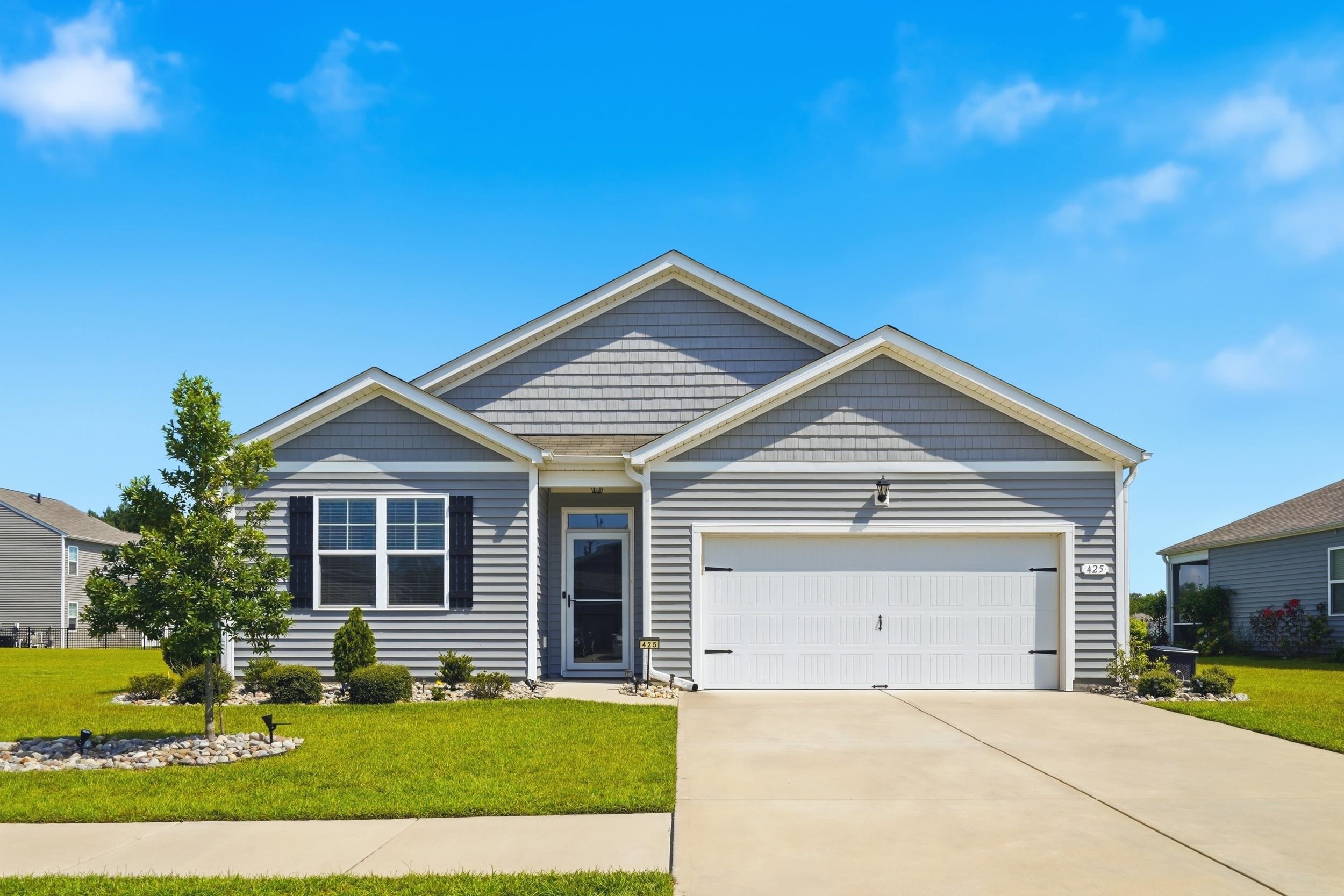 425 Royal Arch Dr.
