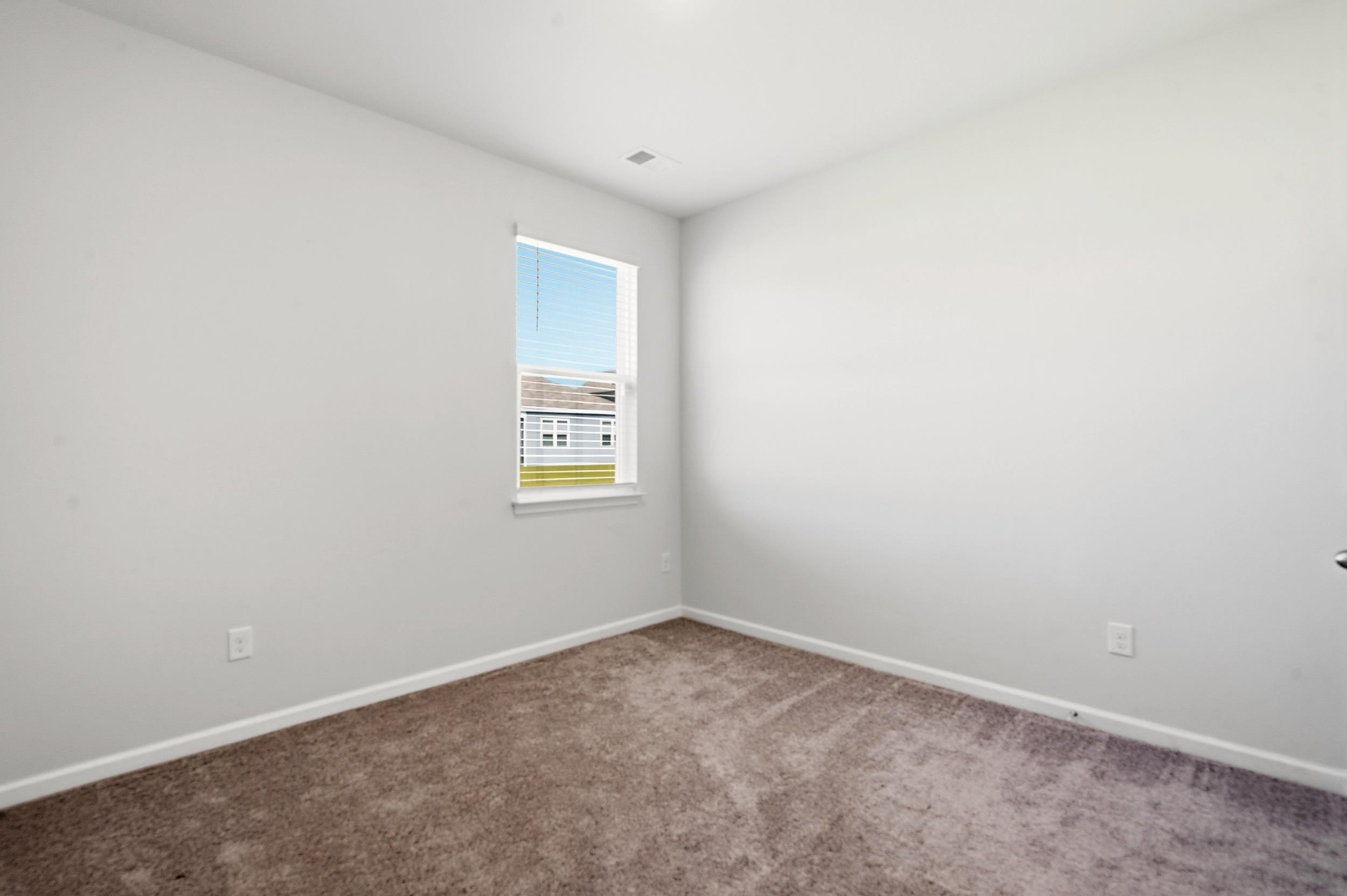 425 Royal Arch Dr. Property Photo 42
