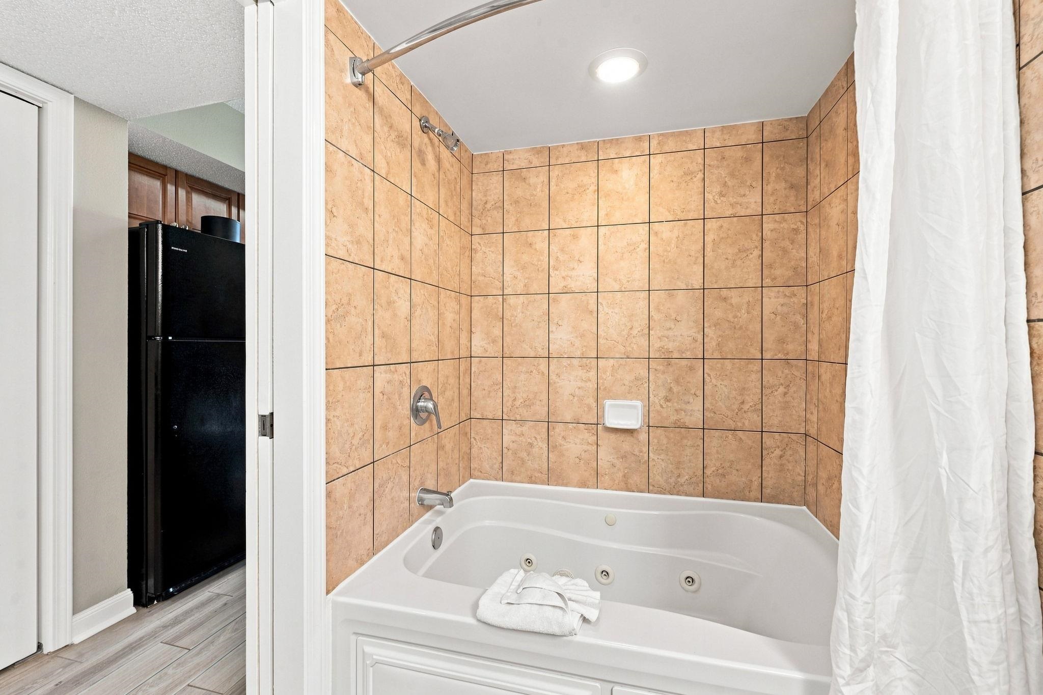 5300 N Ocean Blvd. Property Photo 15
