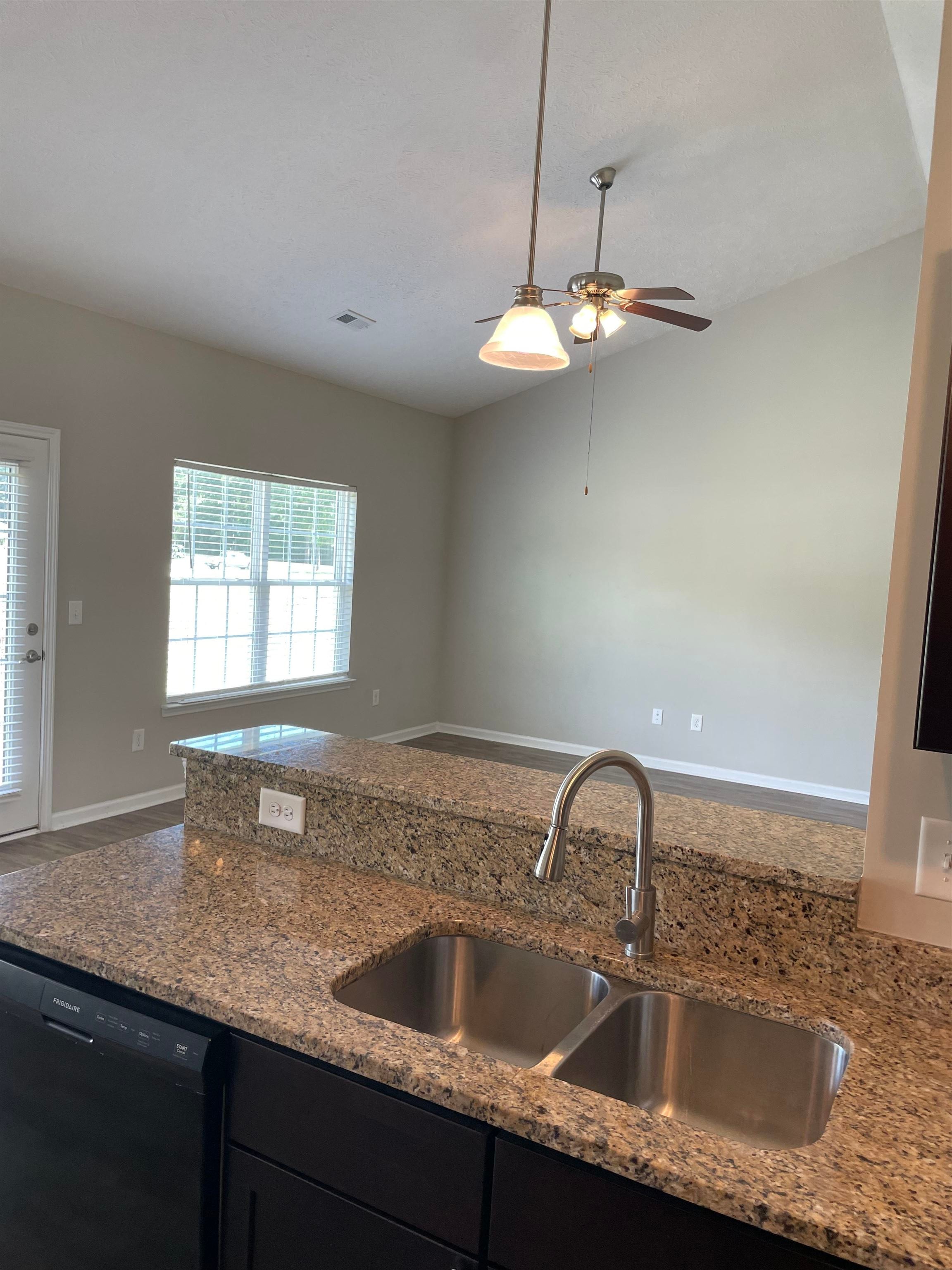 56 Palmetto Green Dr. Property Photo 3