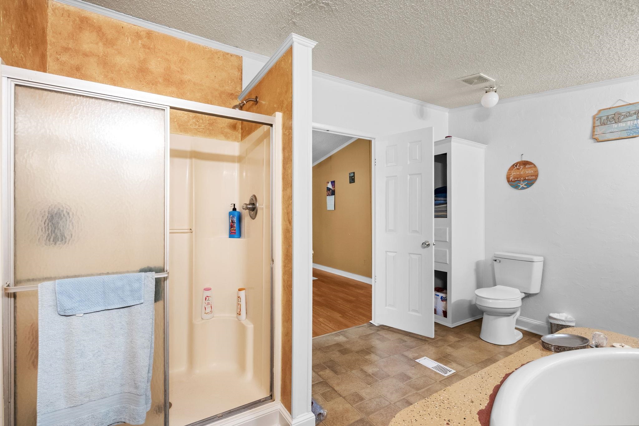 2060 Martin St. Property Photo 15