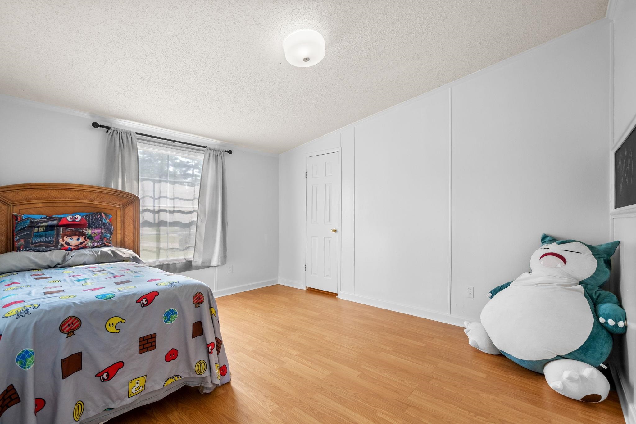 2060 Martin St. Property Photo 16