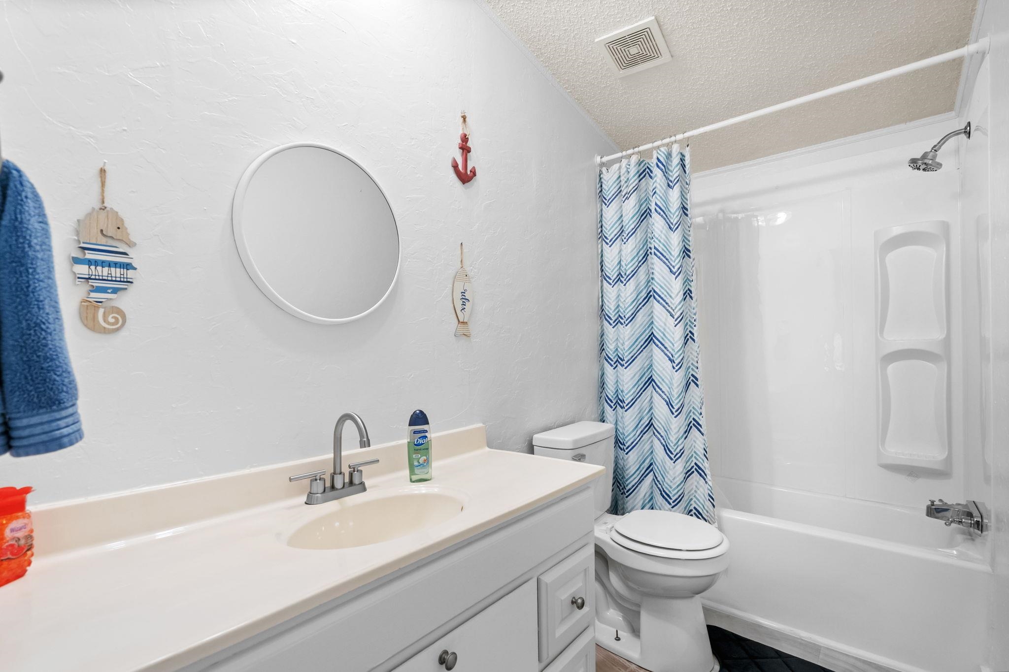 2060 Martin St. Property Photo 20