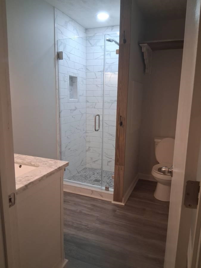 301 Stratford Pl. Property Photo 11