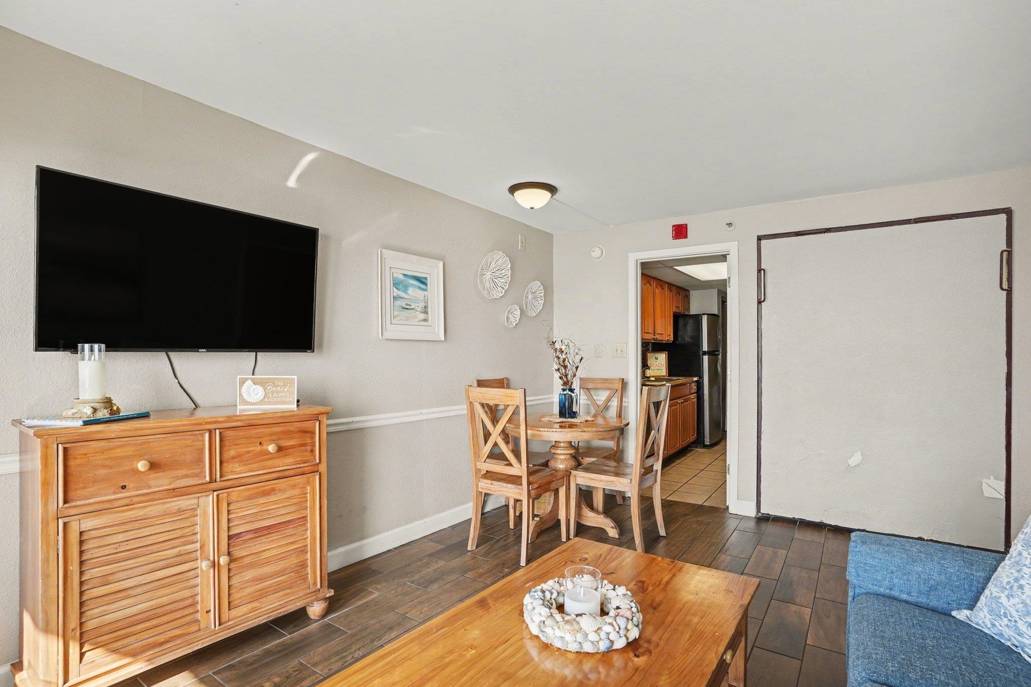 6804 N Ocean Blvd. N Property Photo 11