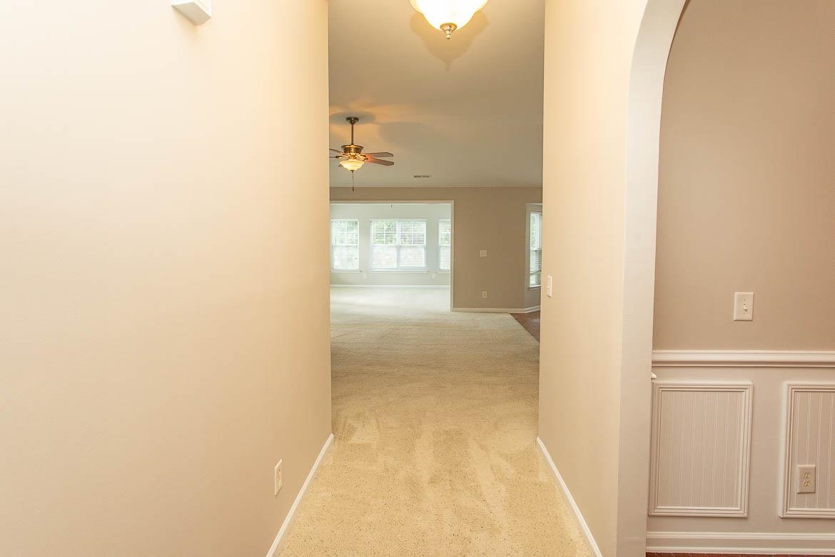 384 Esher Ct. Property Photo 5
