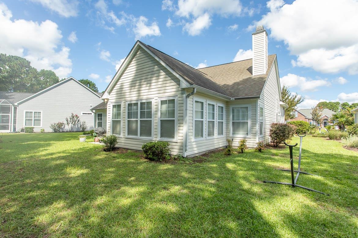 384 Esher Ct. Property Photo 33