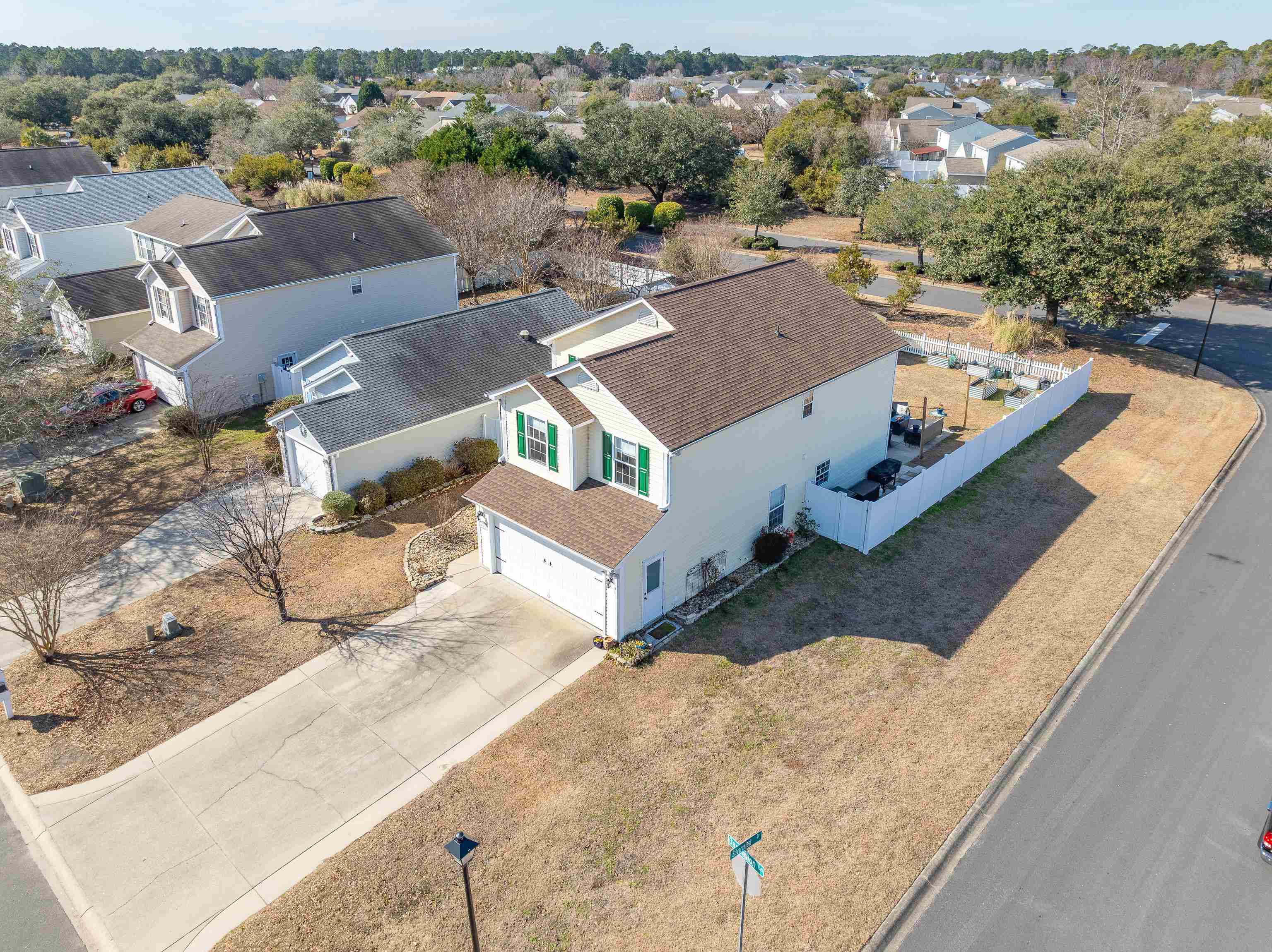 465 Dandelion Ln. Property Photo 4