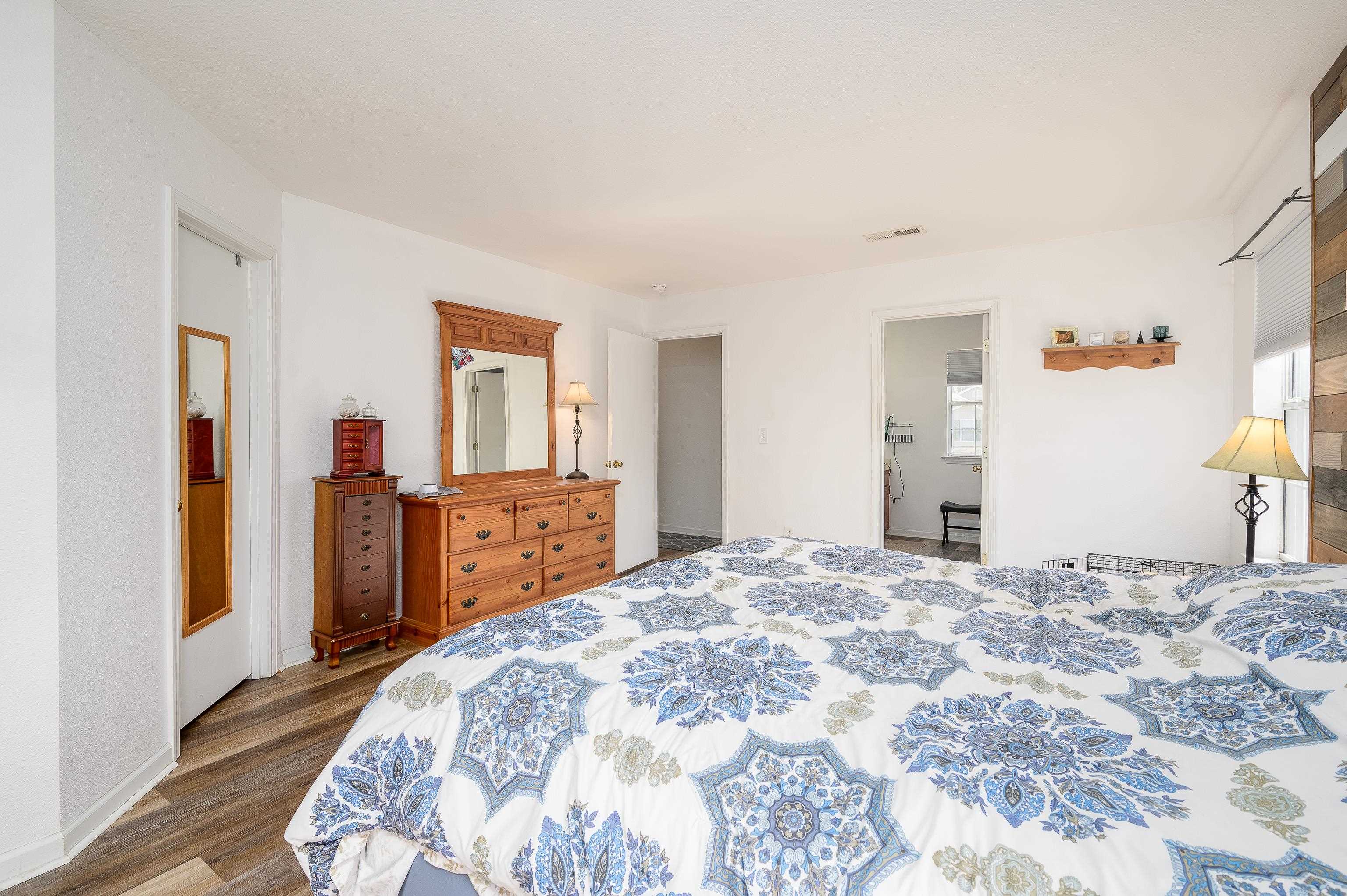 465 Dandelion Ln. Property Photo 16