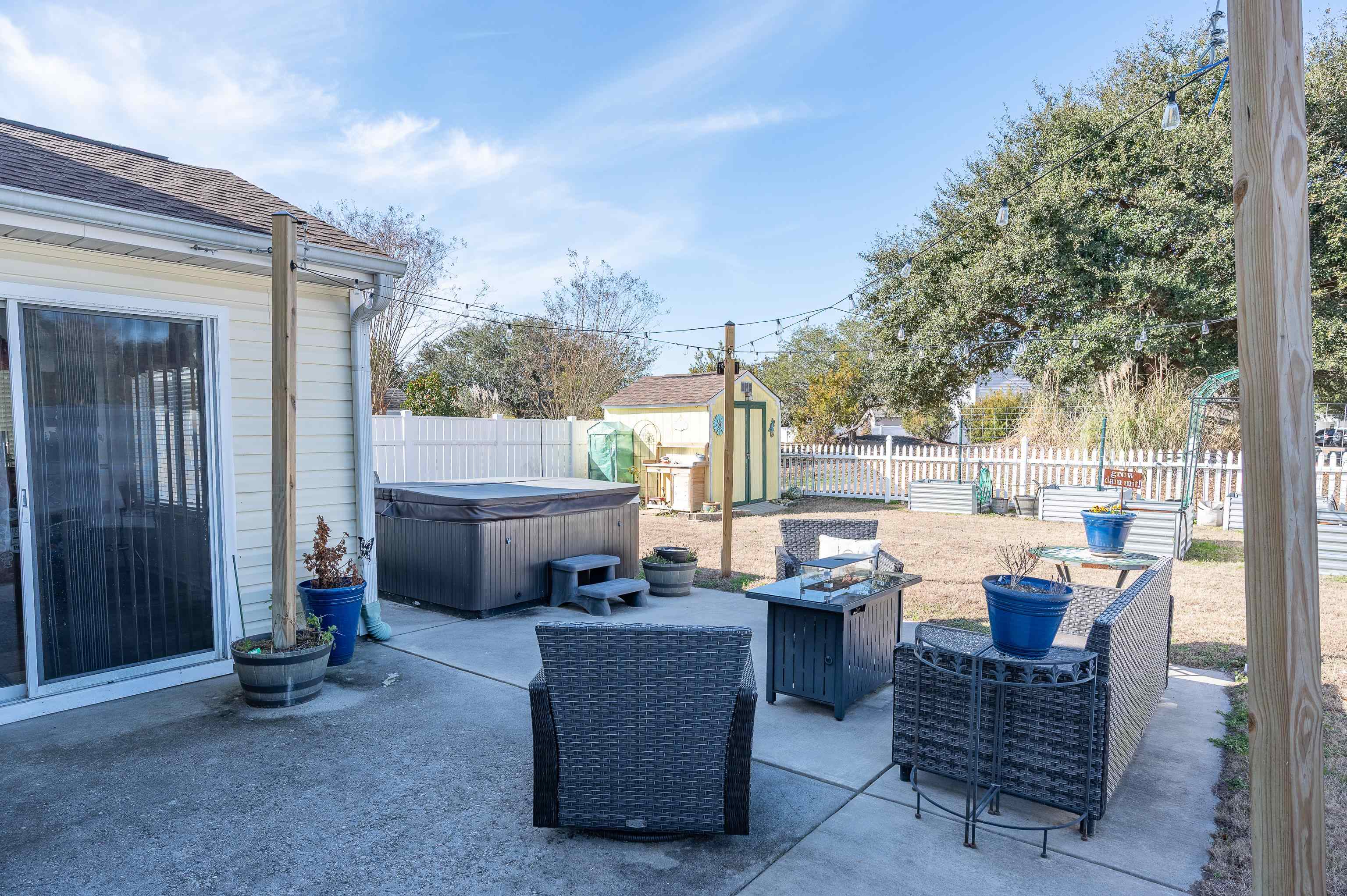 465 Dandelion Ln. Property Photo 30