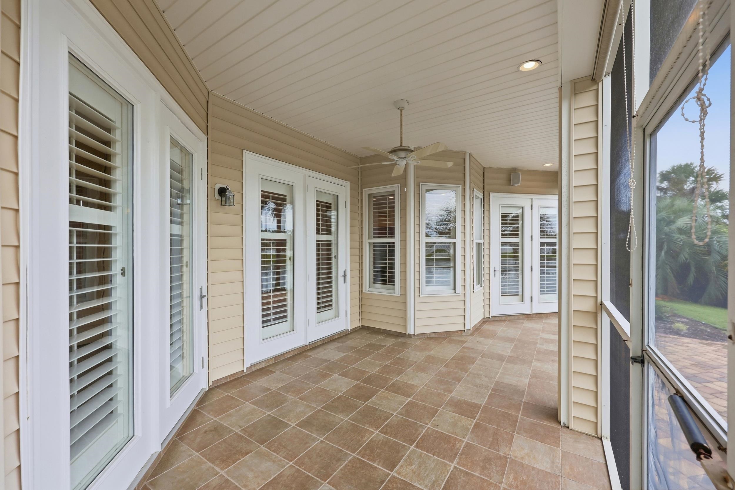 209 Northside Dr. Property Photo 18