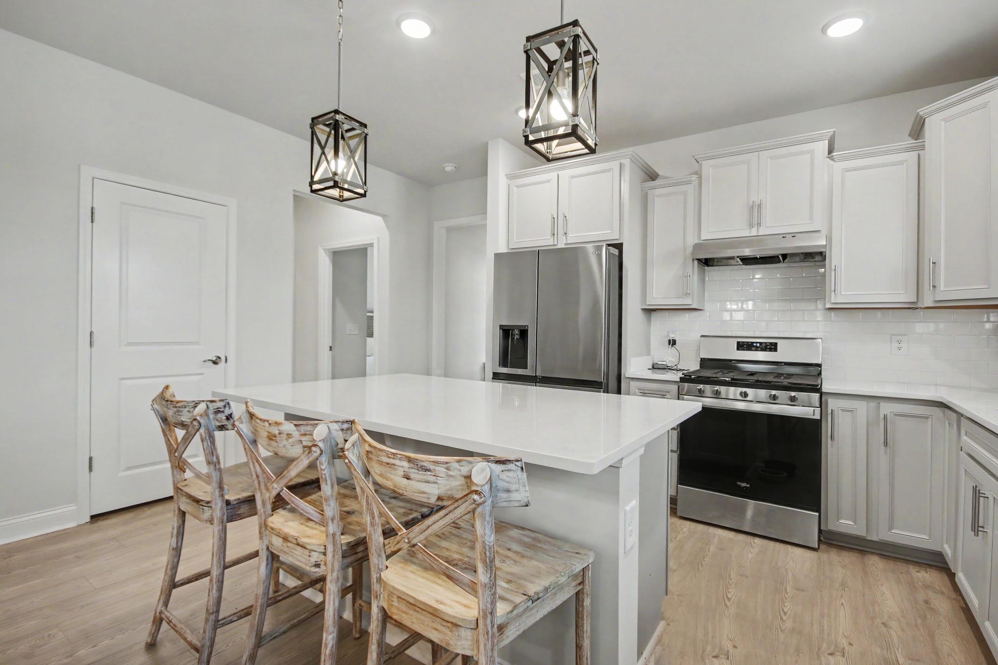 6560 Torino Lane Property Photo 12