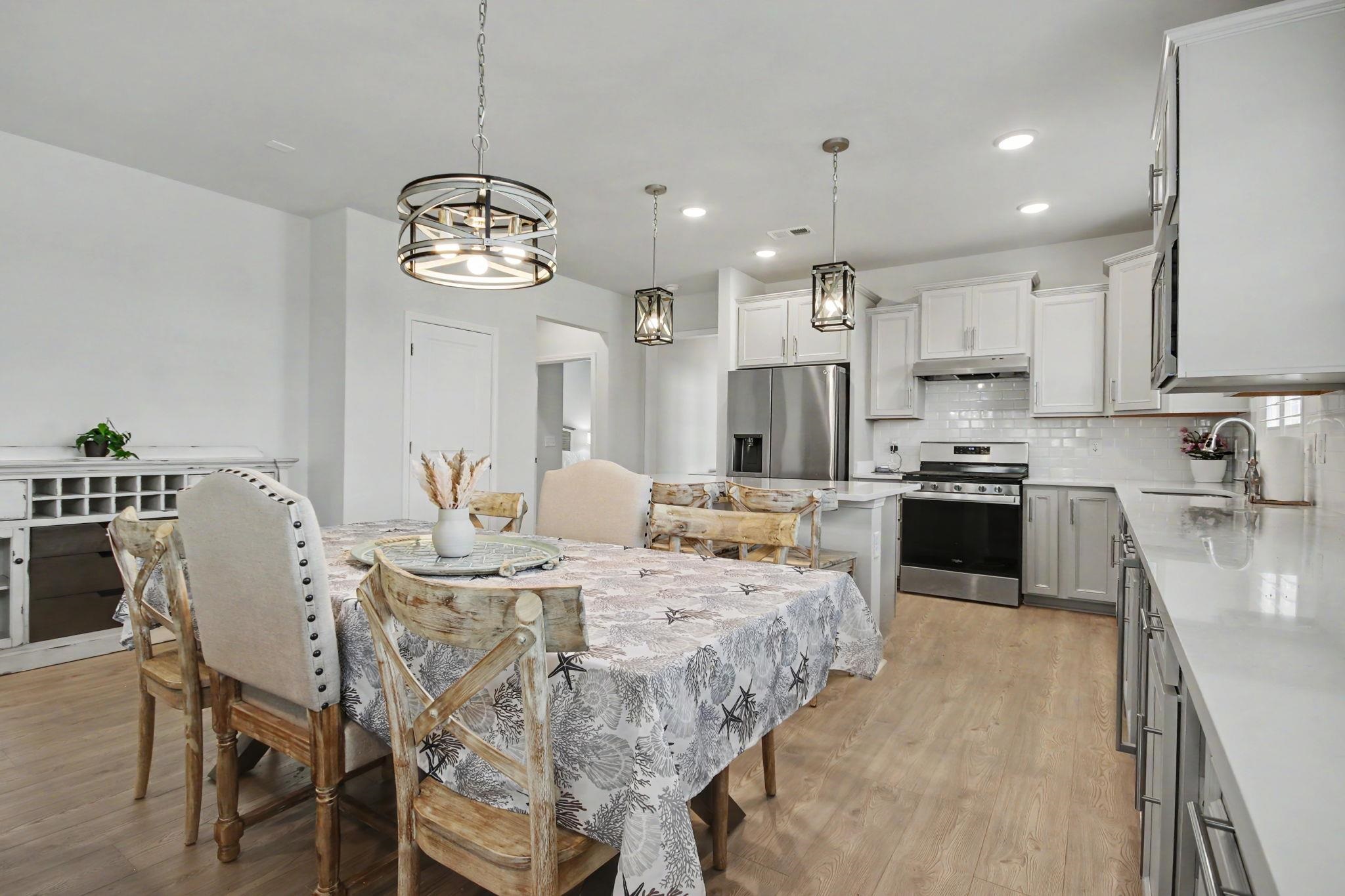 6560 Torino Lane Property Photo 15