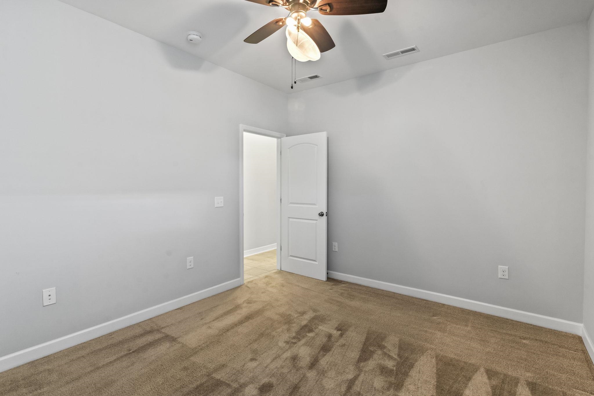 1611 Sapphire Dr. Property Photo 19
