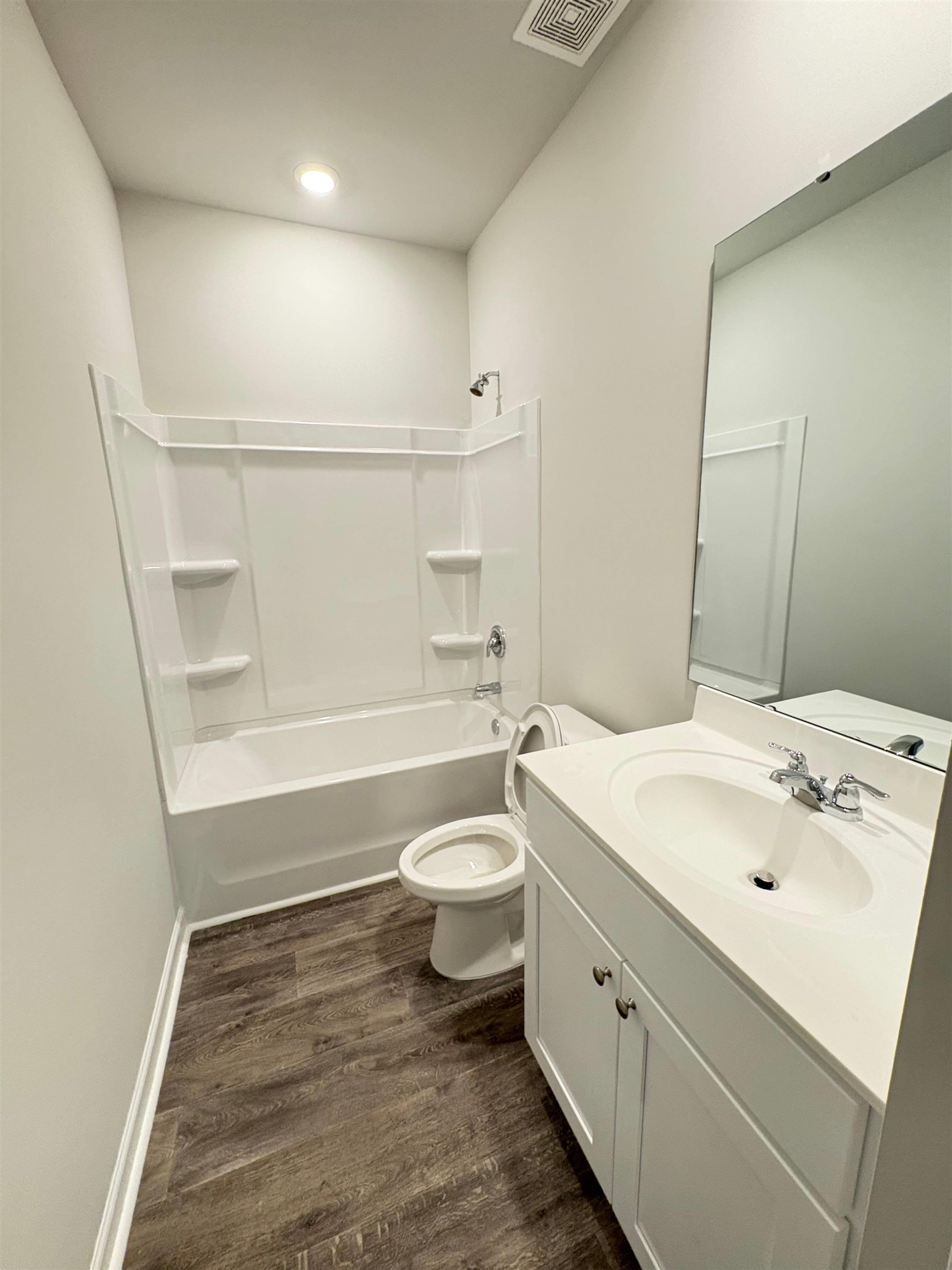 1301 American Shad Dr. Property Photo 15