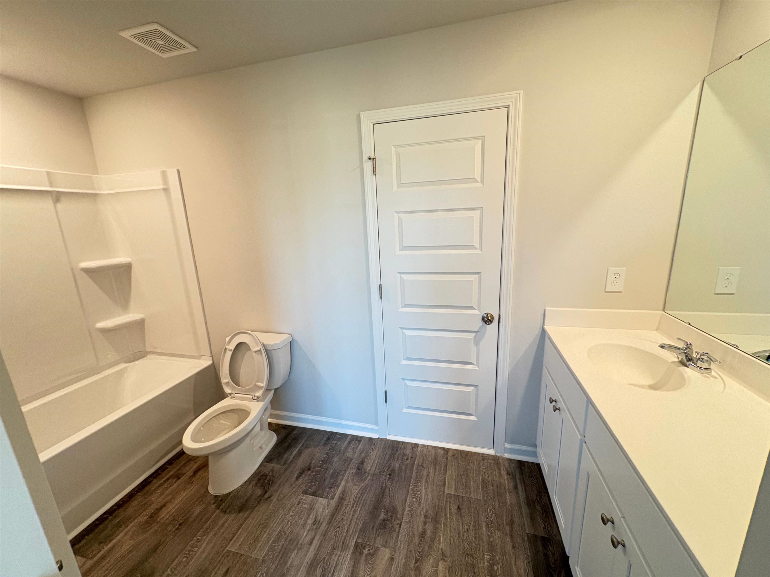 1301 American Shad Dr. Property Photo 17