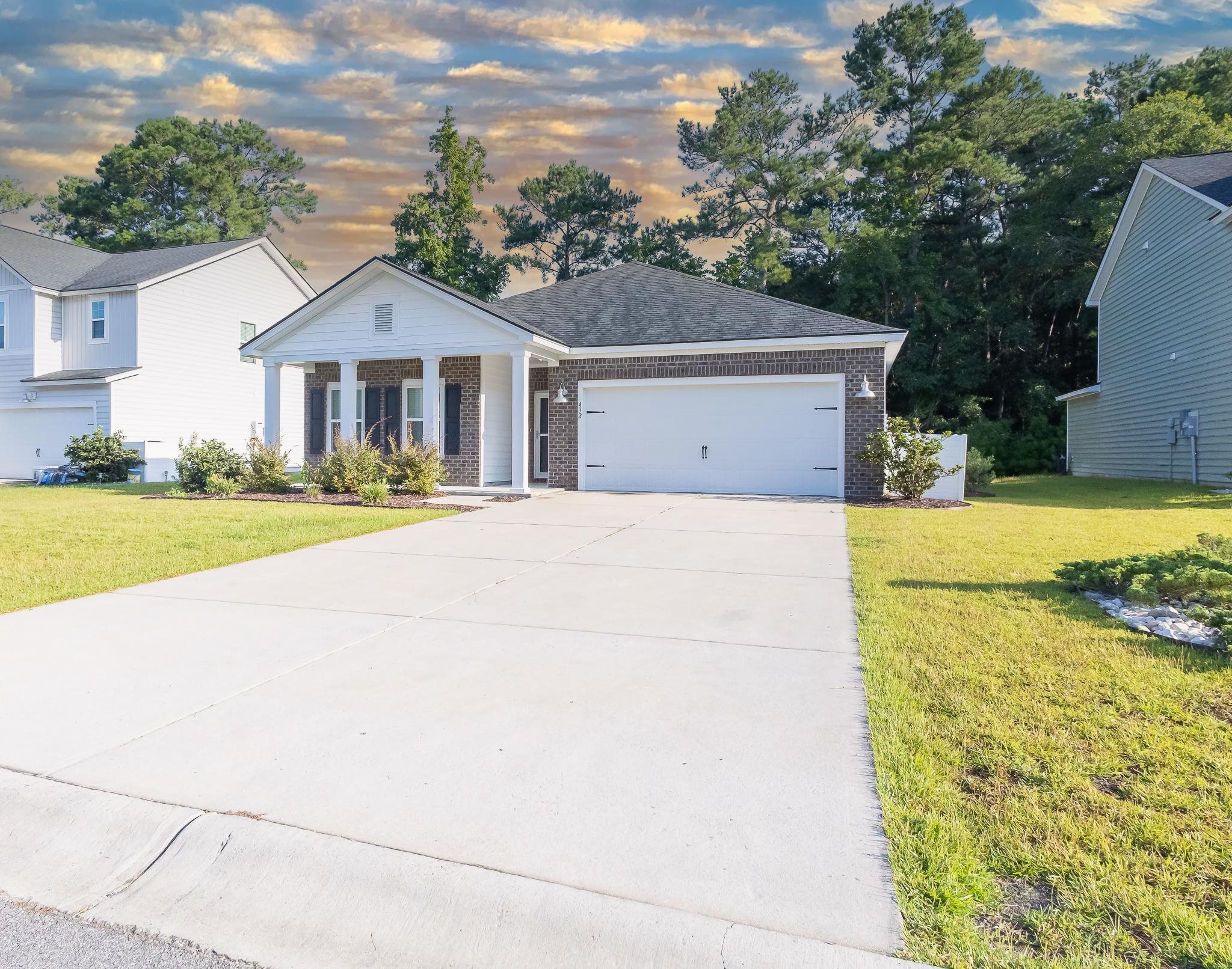 432 Craigflower Ct. Property Photo 1