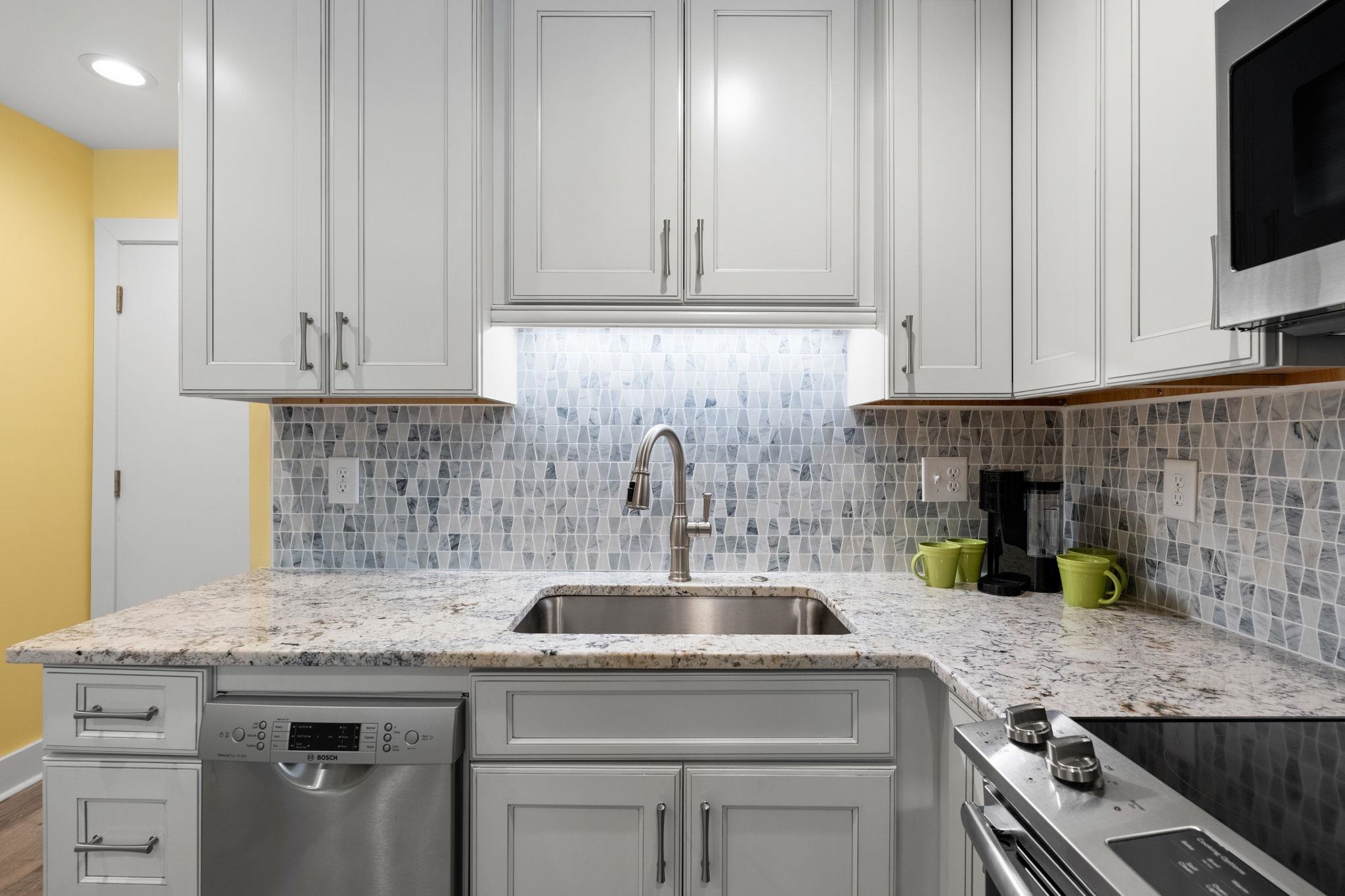 4201 N Ocean Blvd. Property Photo 16