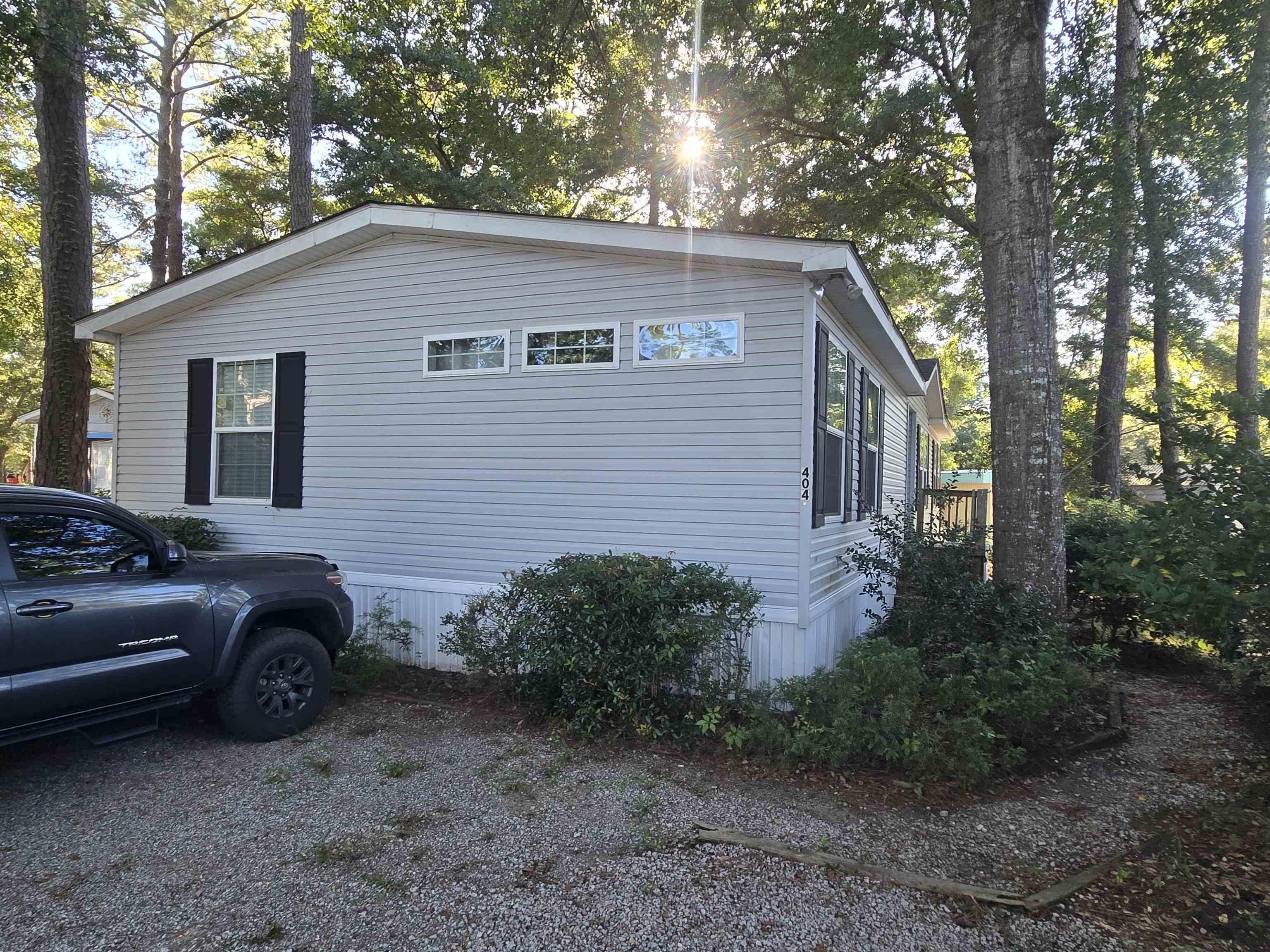 404 Delton Dr. Property Photo 4
