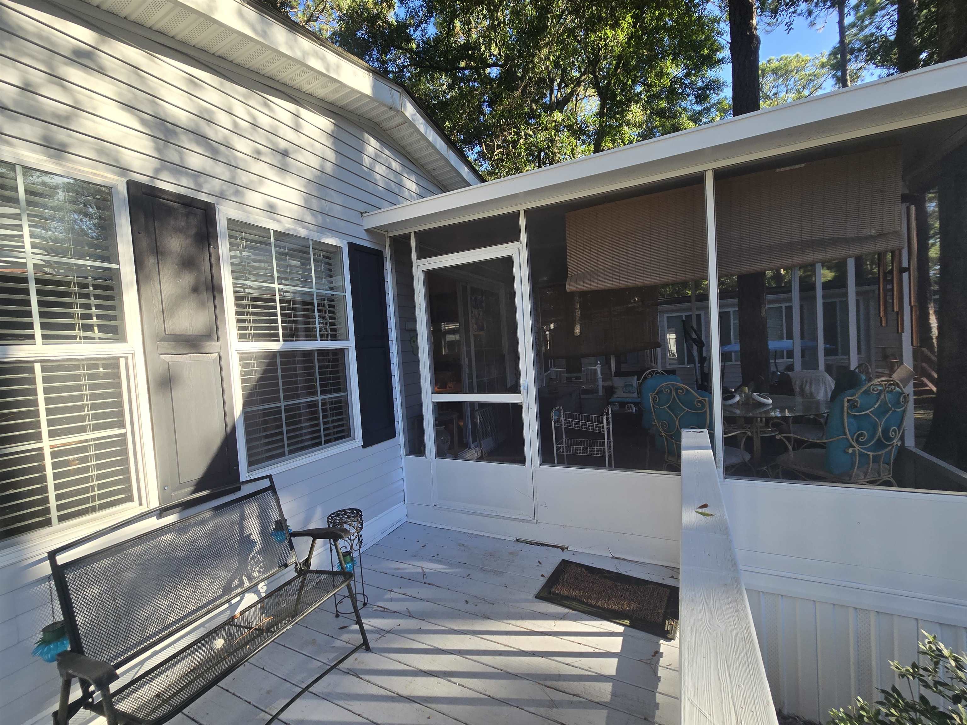 404 Delton Dr. Property Photo 7