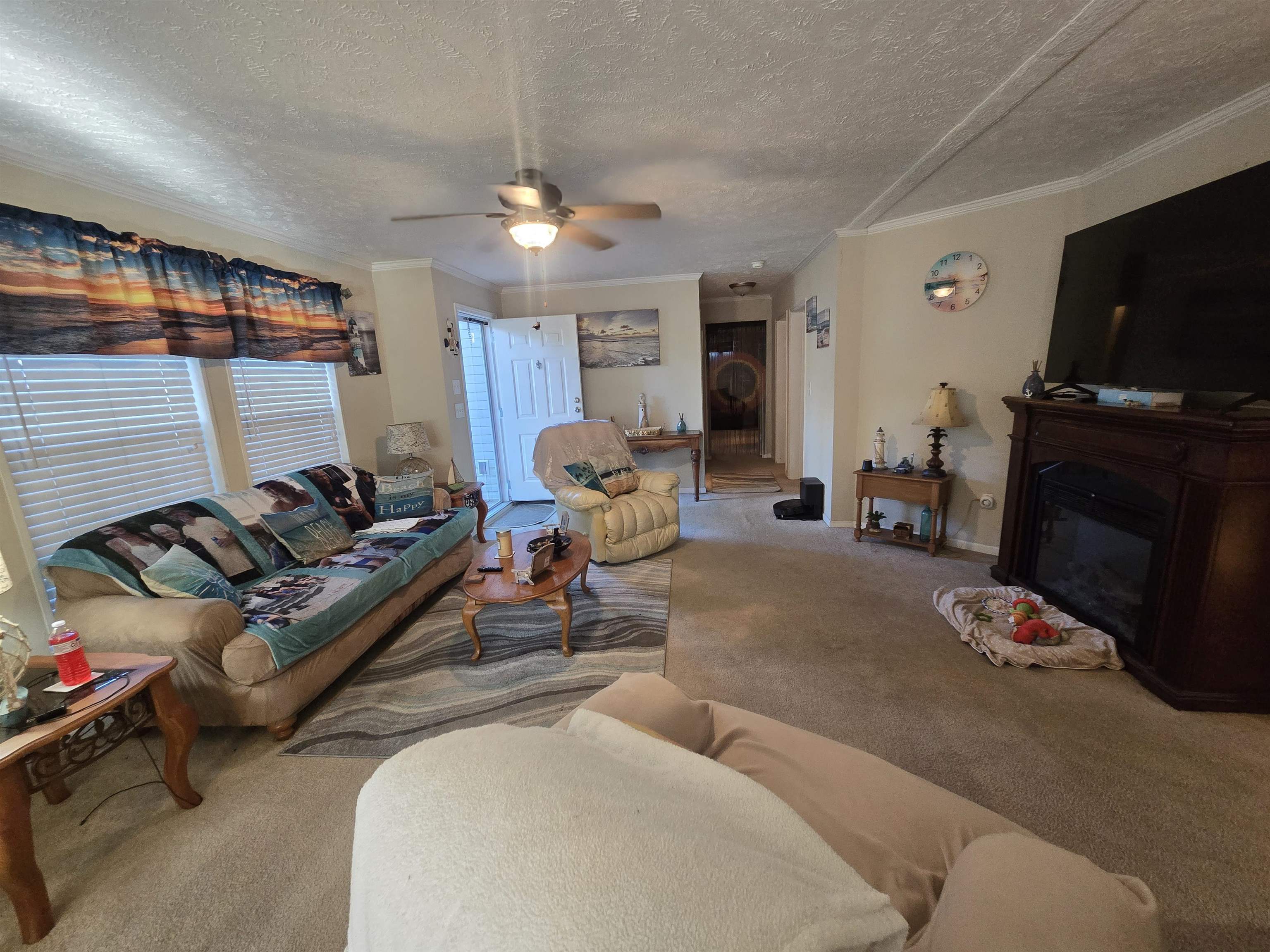 404 Delton Dr. Property Photo 11