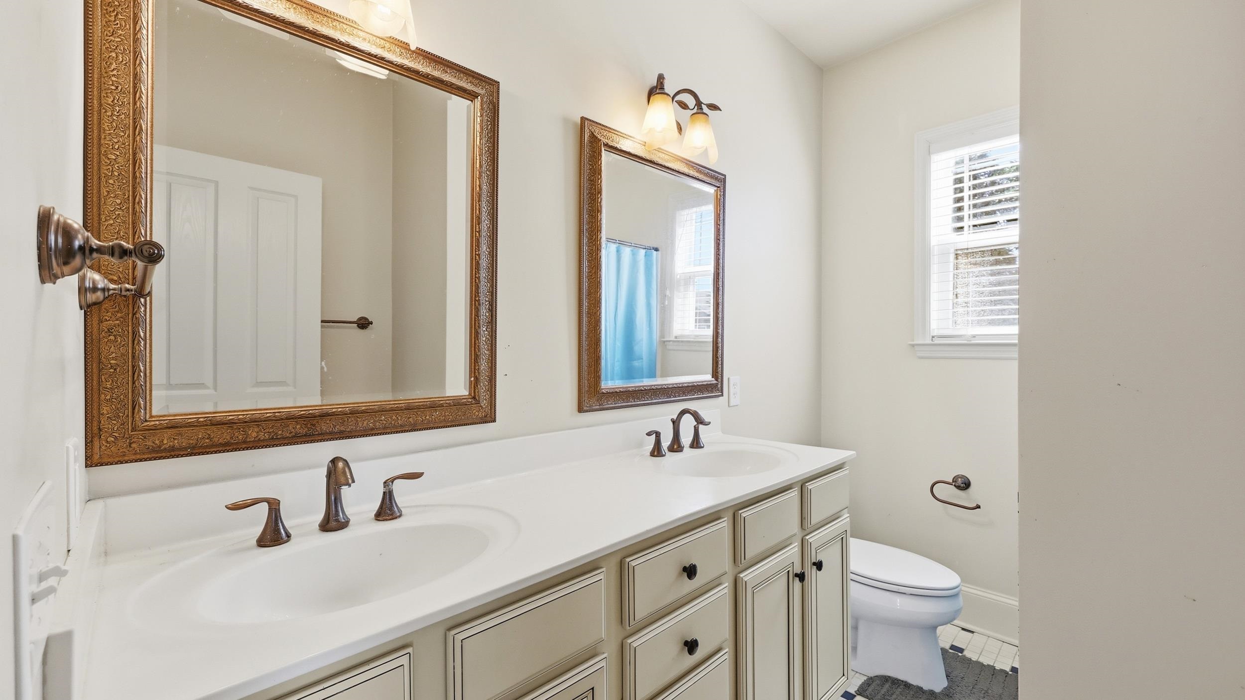 915 Ocean Pines Ct. Property Photo 23