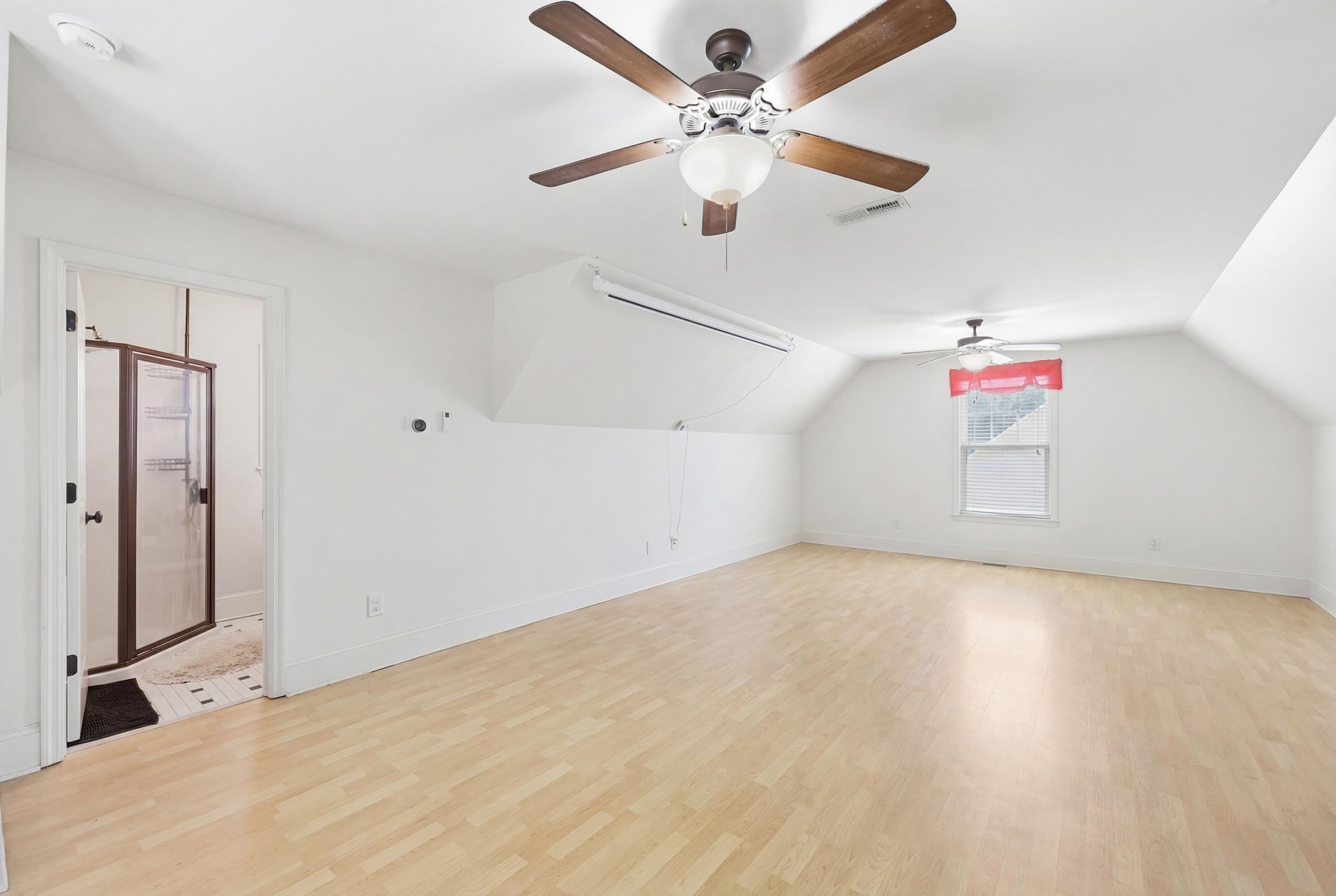 915 Ocean Pines Ct. Property Photo 35