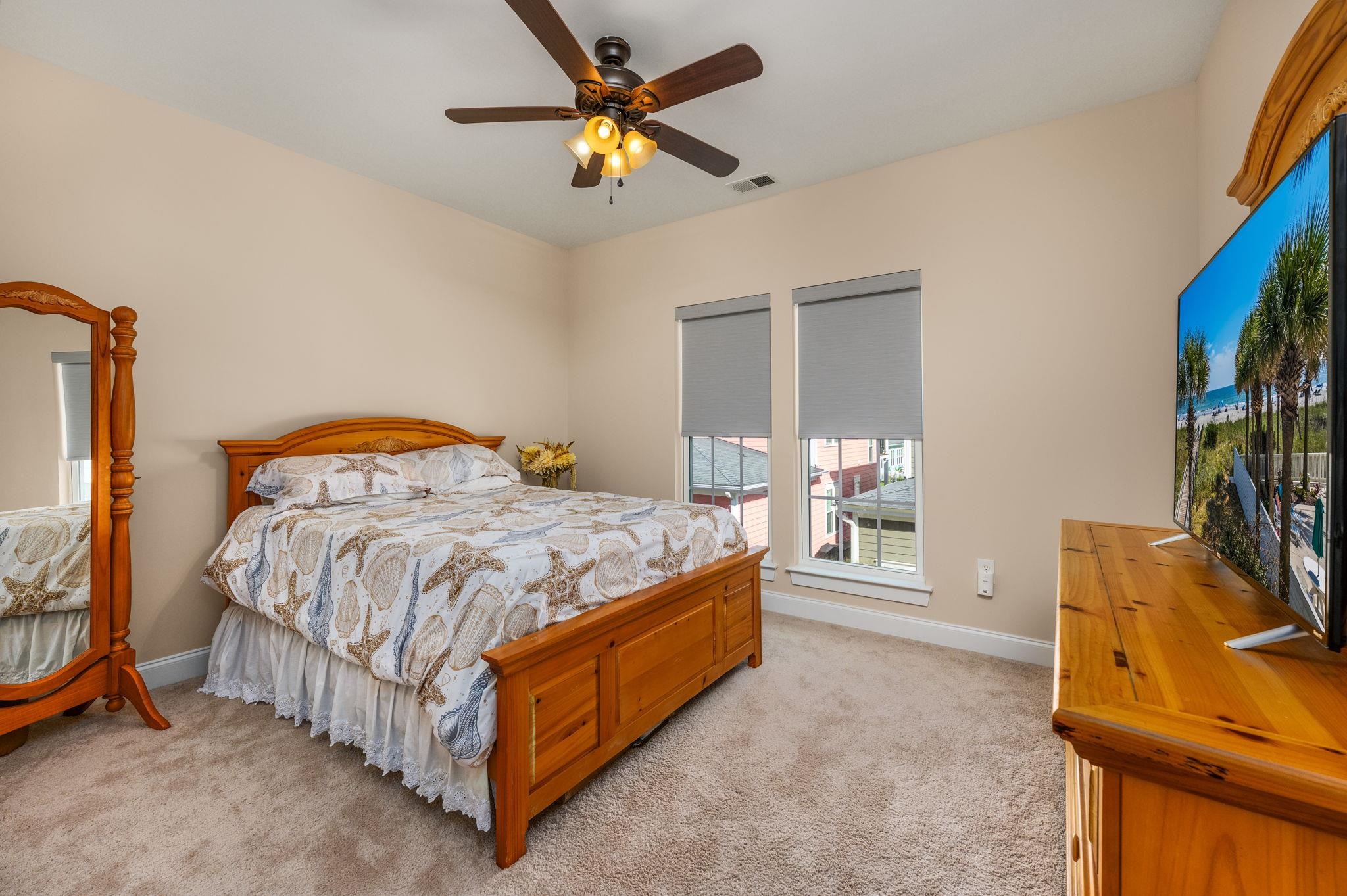 721 Mckinley Way Property Photo 33
