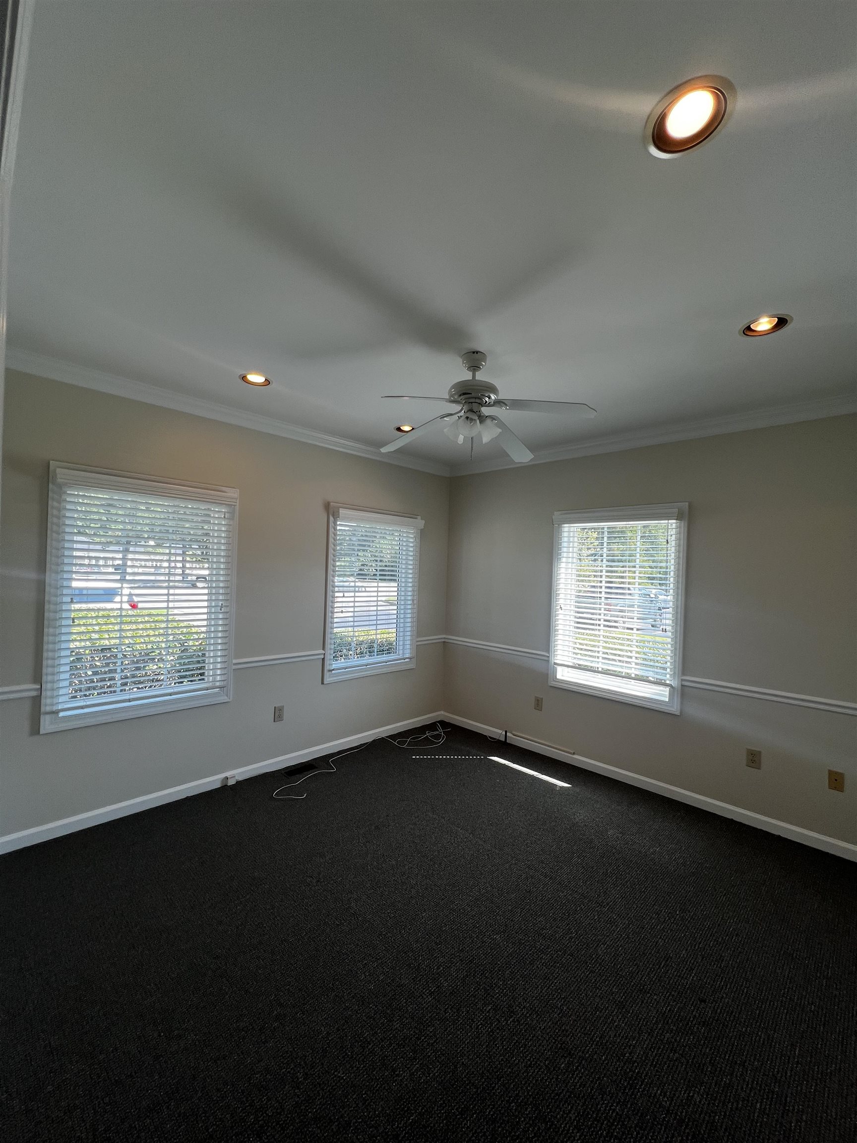 2591-a N Fraser St. Property Photo 17