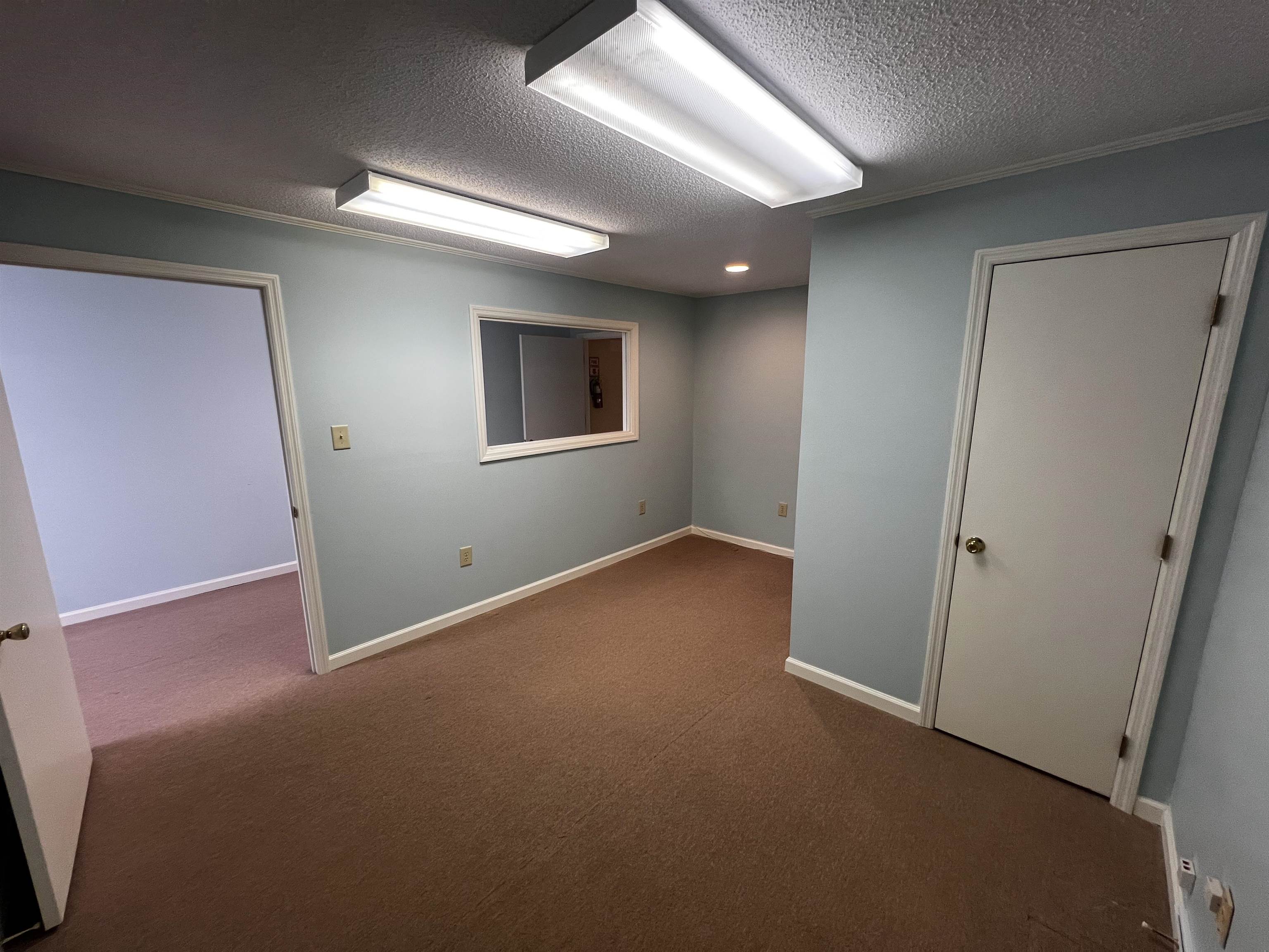 2591-b N Fraser St. Property Photo 26
