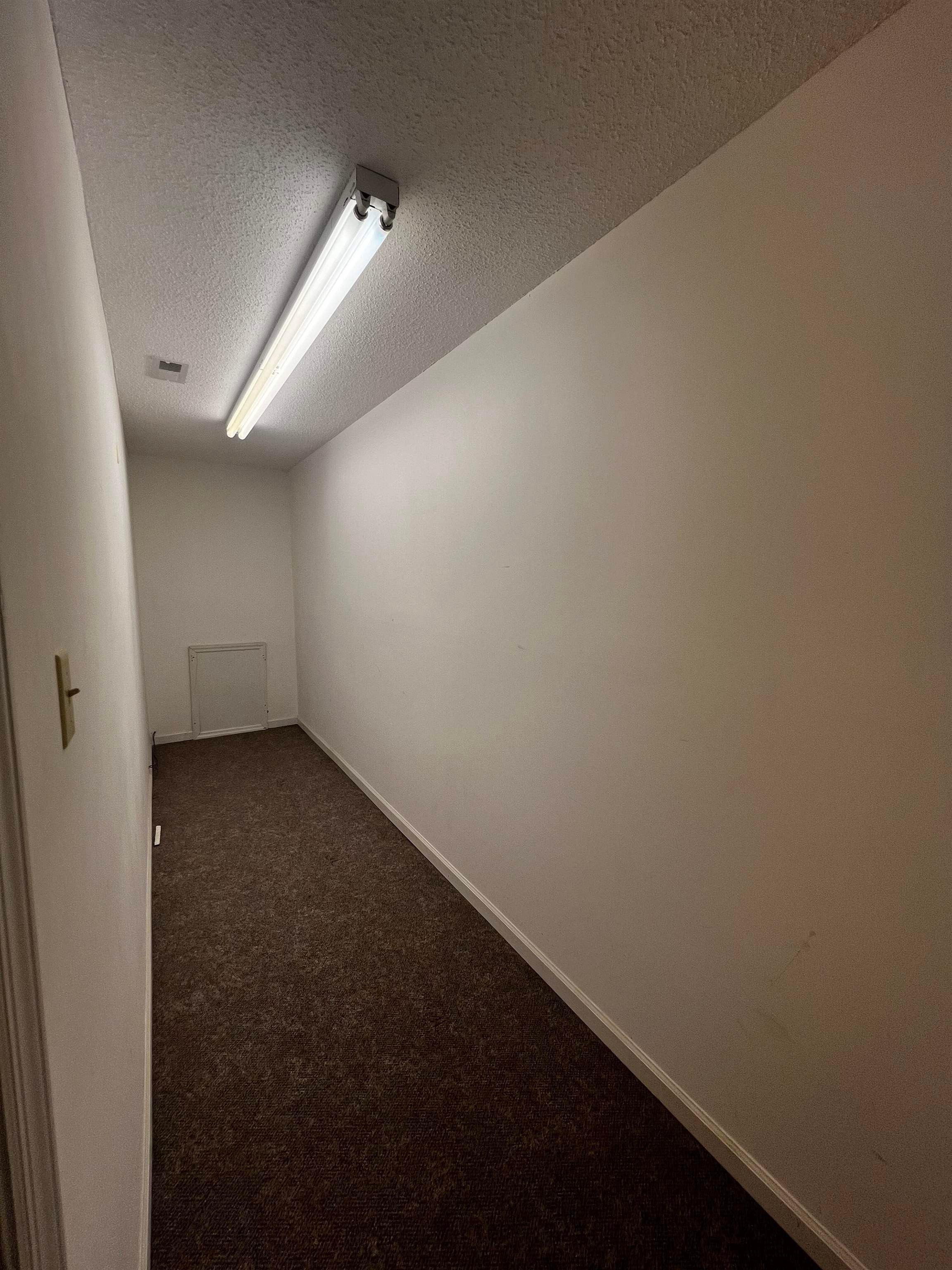 2591-b N Fraser St. Property Photo 30