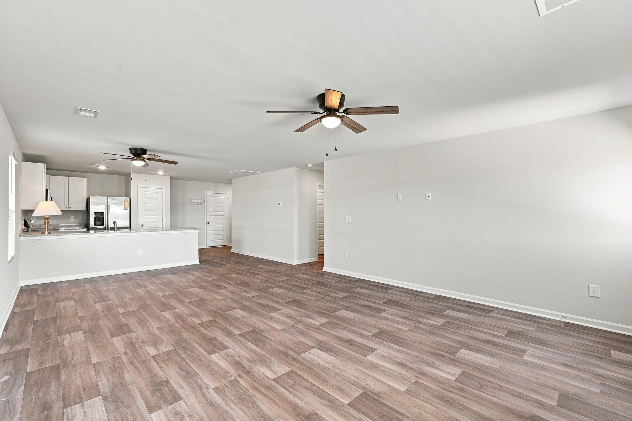 171 Warner Crossing Way Property Photo 7