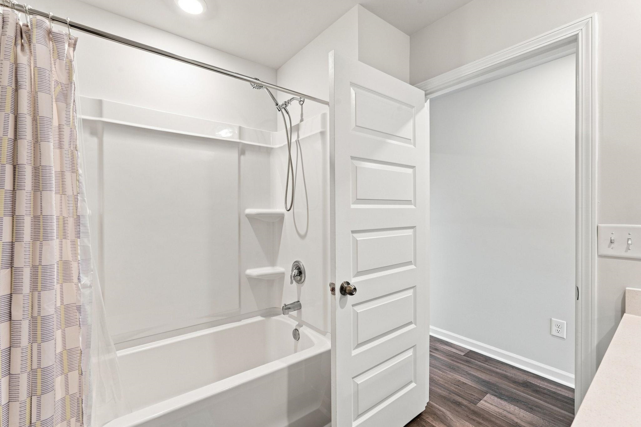 171 Warner Crossing Way Property Photo 11