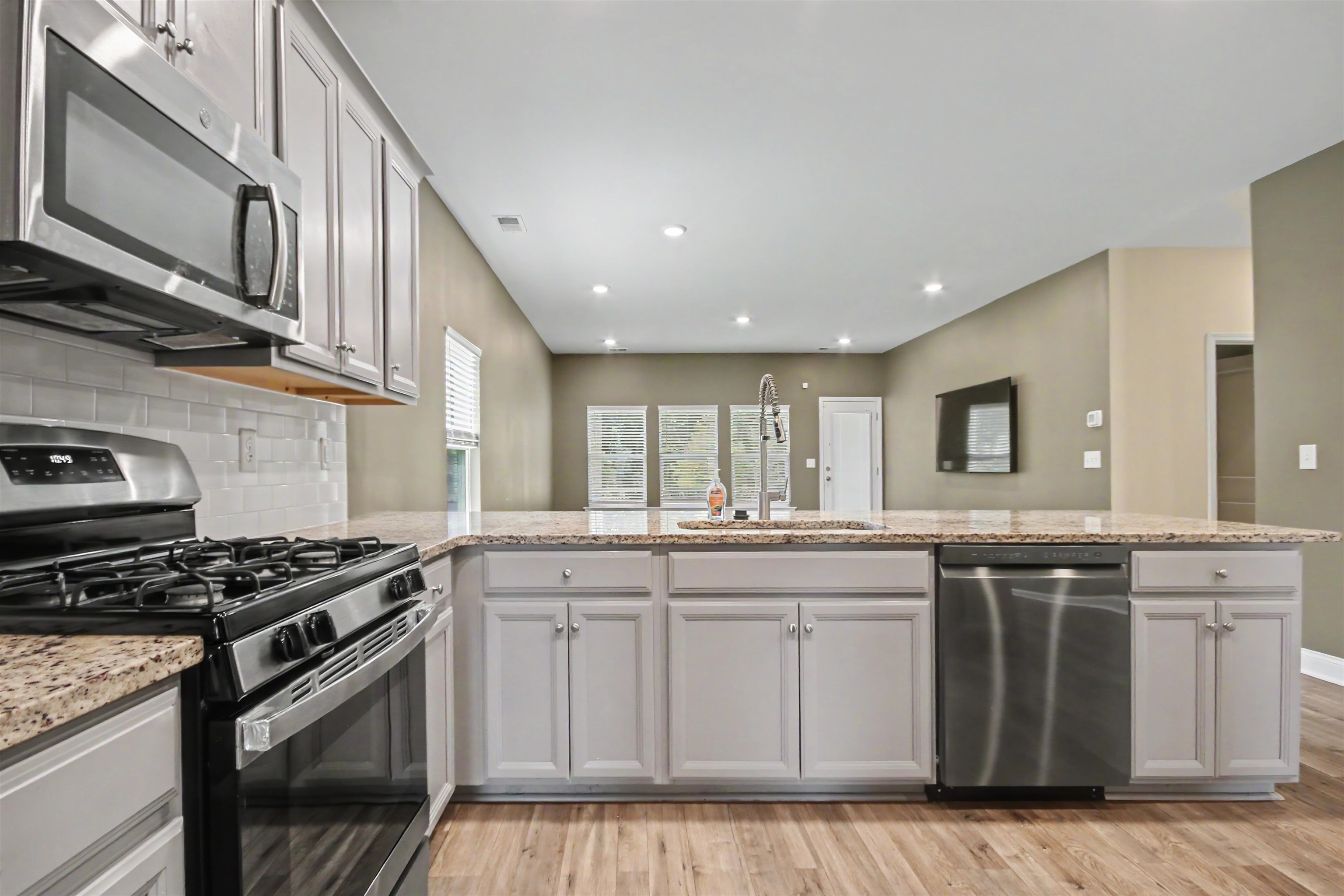 2223a Blue Crane Circle Property Photo 12