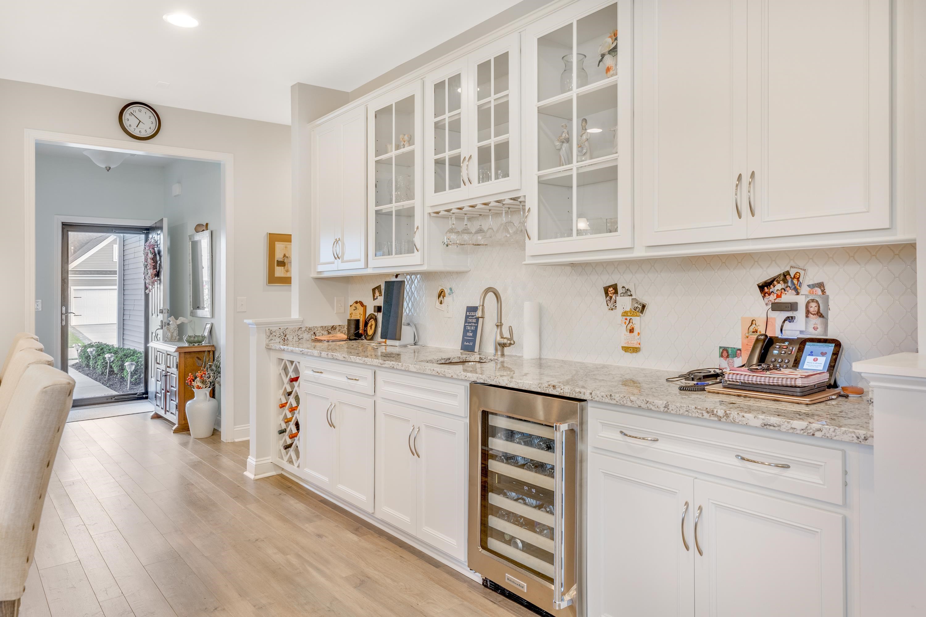 4567 Weekly Dr Property Photo 8