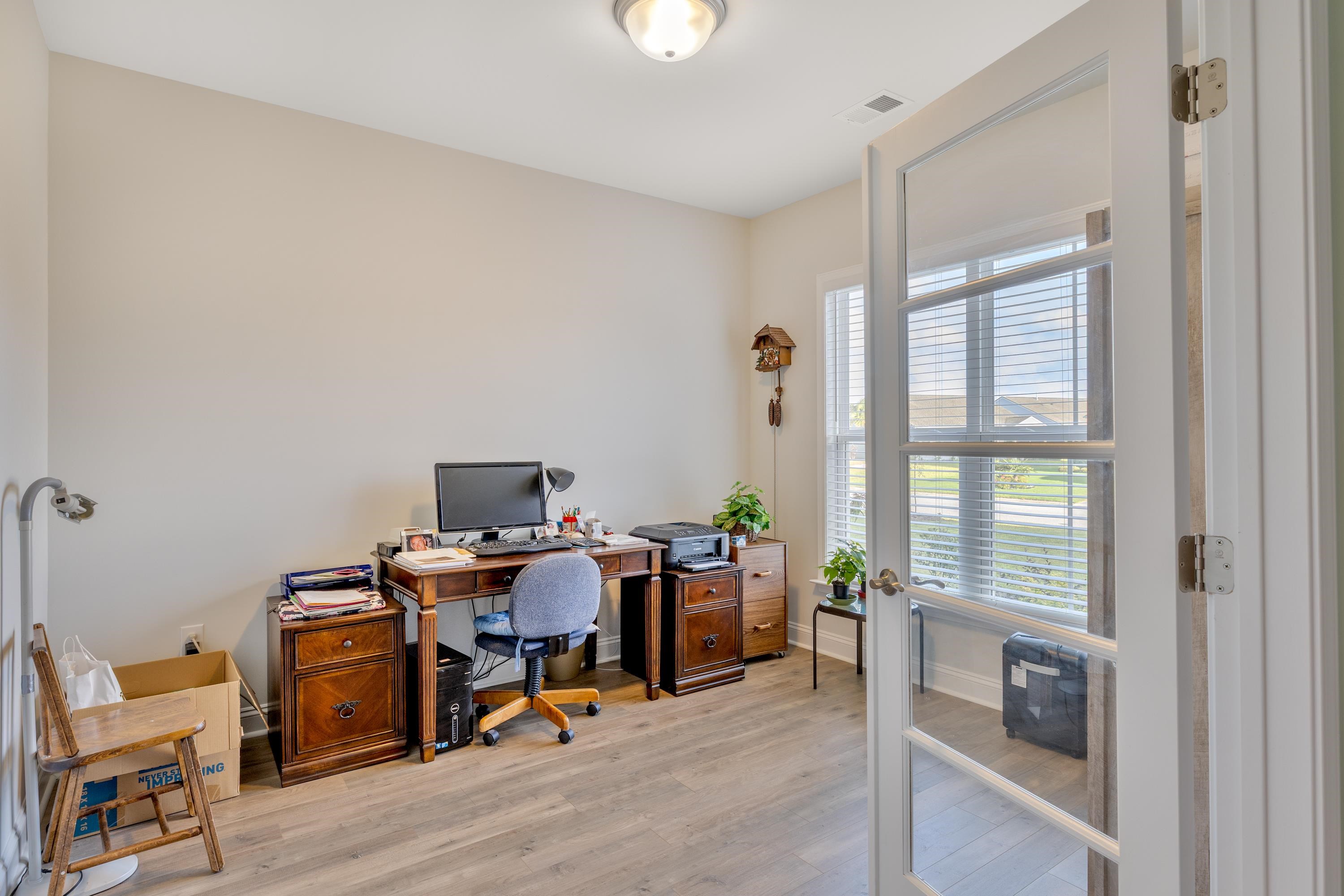 4567 Weekly Dr Property Photo 22