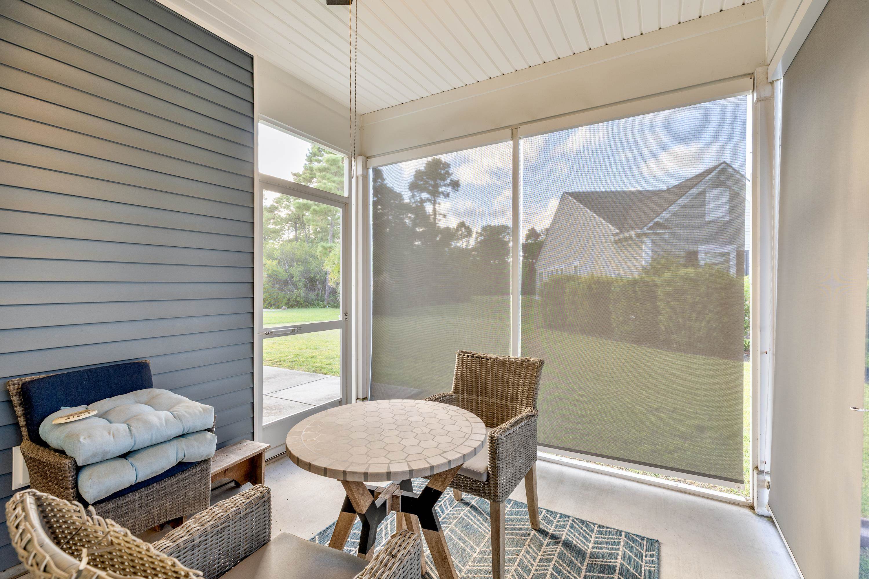 4567 Weekly Dr Property Photo 23