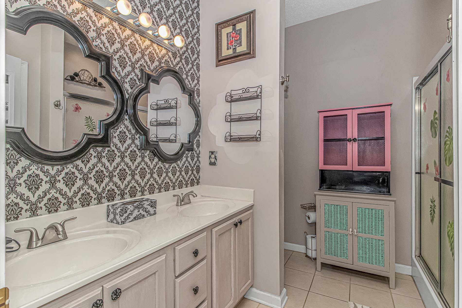 3651 Springdale Dr. Property Photo 15