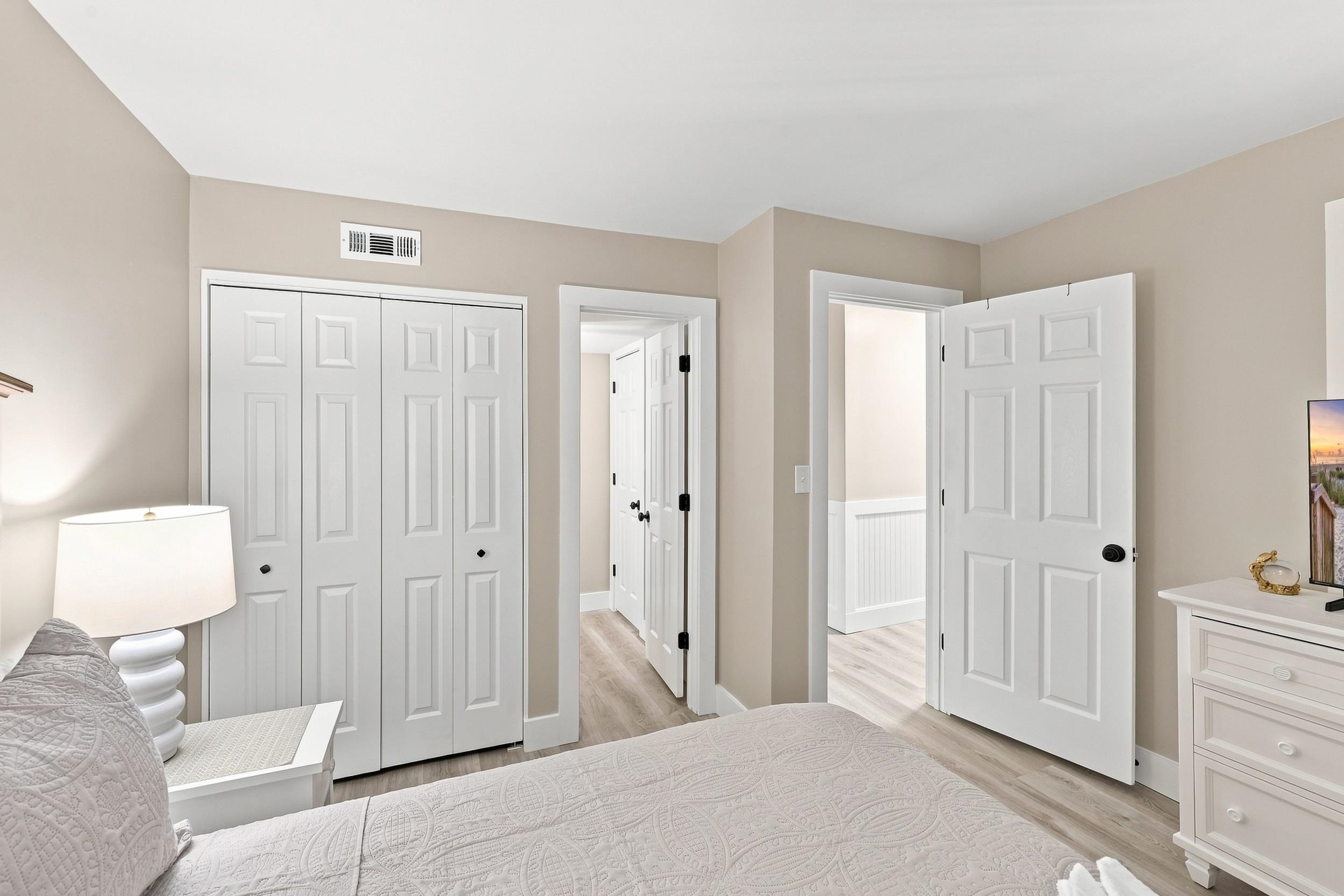 1500 Cenith Dr. Property Photo 16