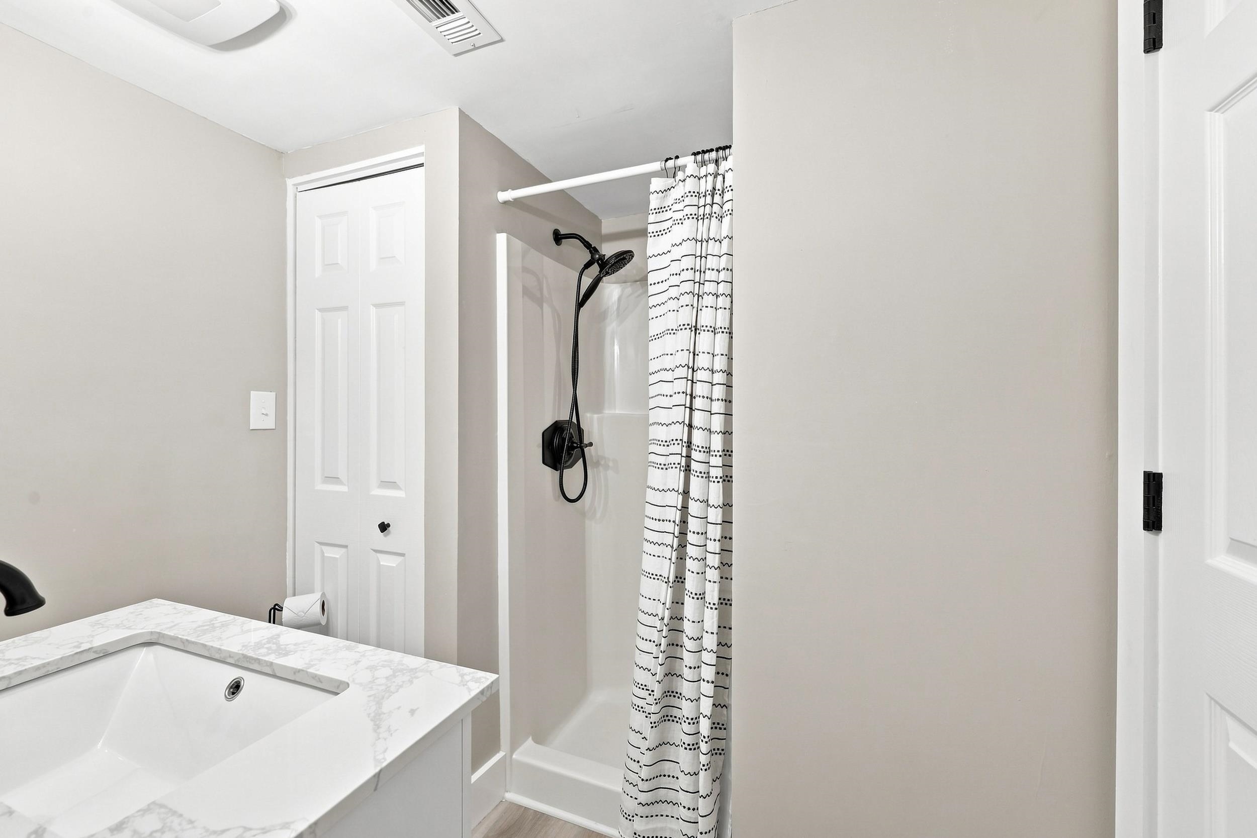 1500 Cenith Dr. Property Photo 17
