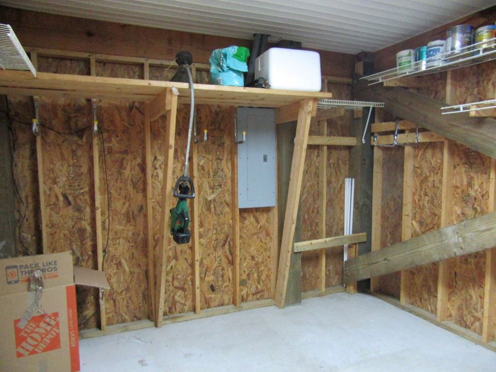 937 Tiffany Ln. Property Photo 21