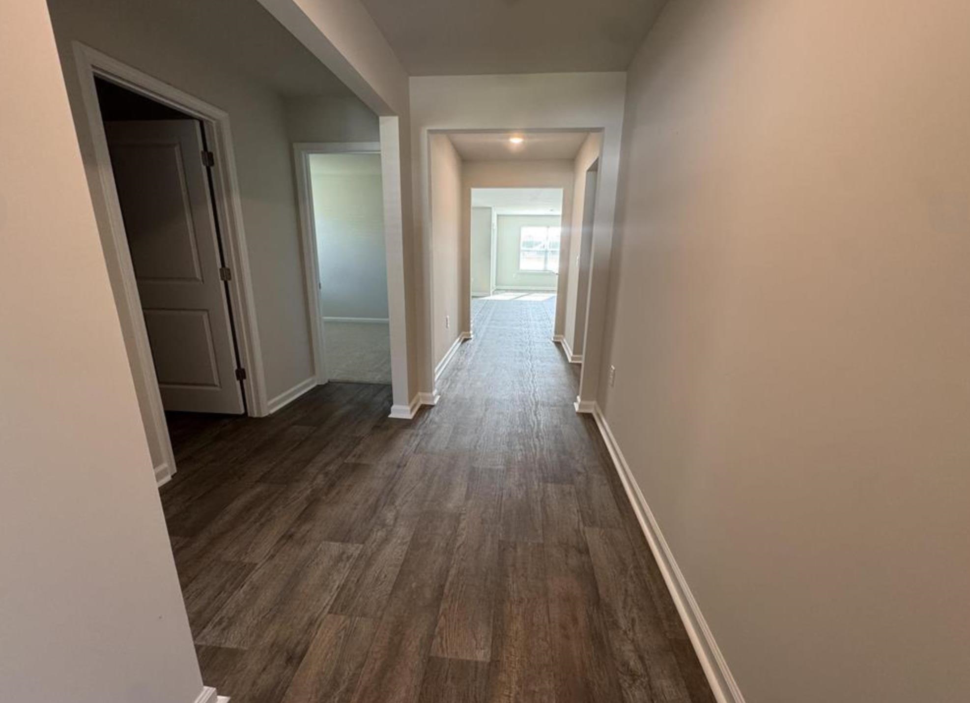 403 Acosta Circle Property Photo 3